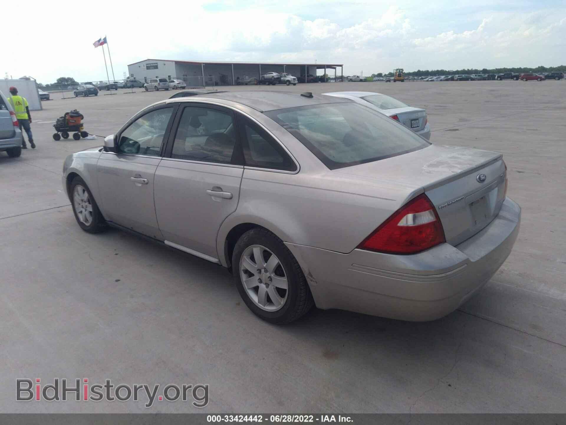 2007 FORD FIVE HUNDRED - VIN: 1FAFP24197G122075 - Фото 3
