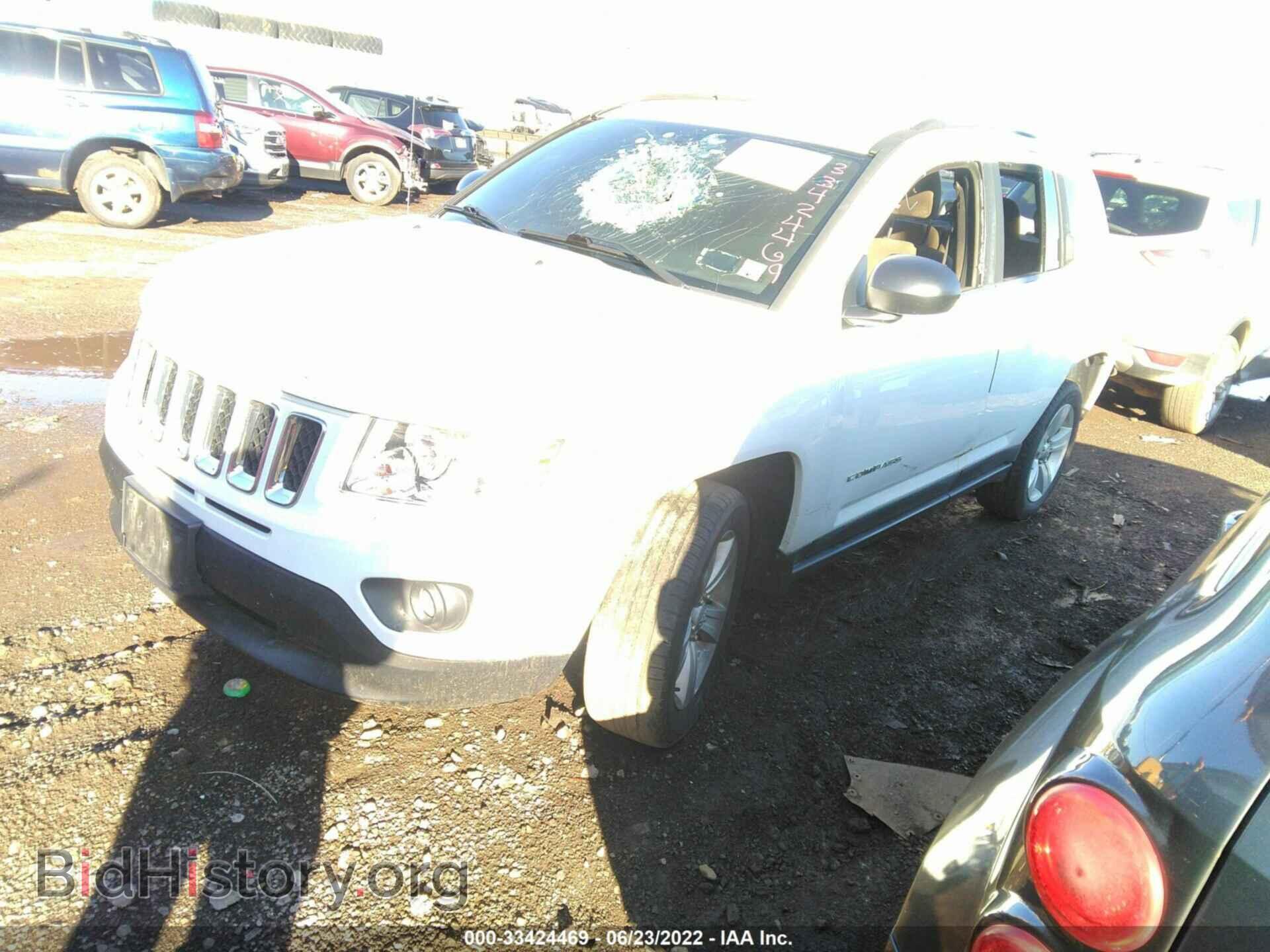 2011 JEEP COMPASS - VIN: 1J4NF1FB6BD197412 - Photo 2