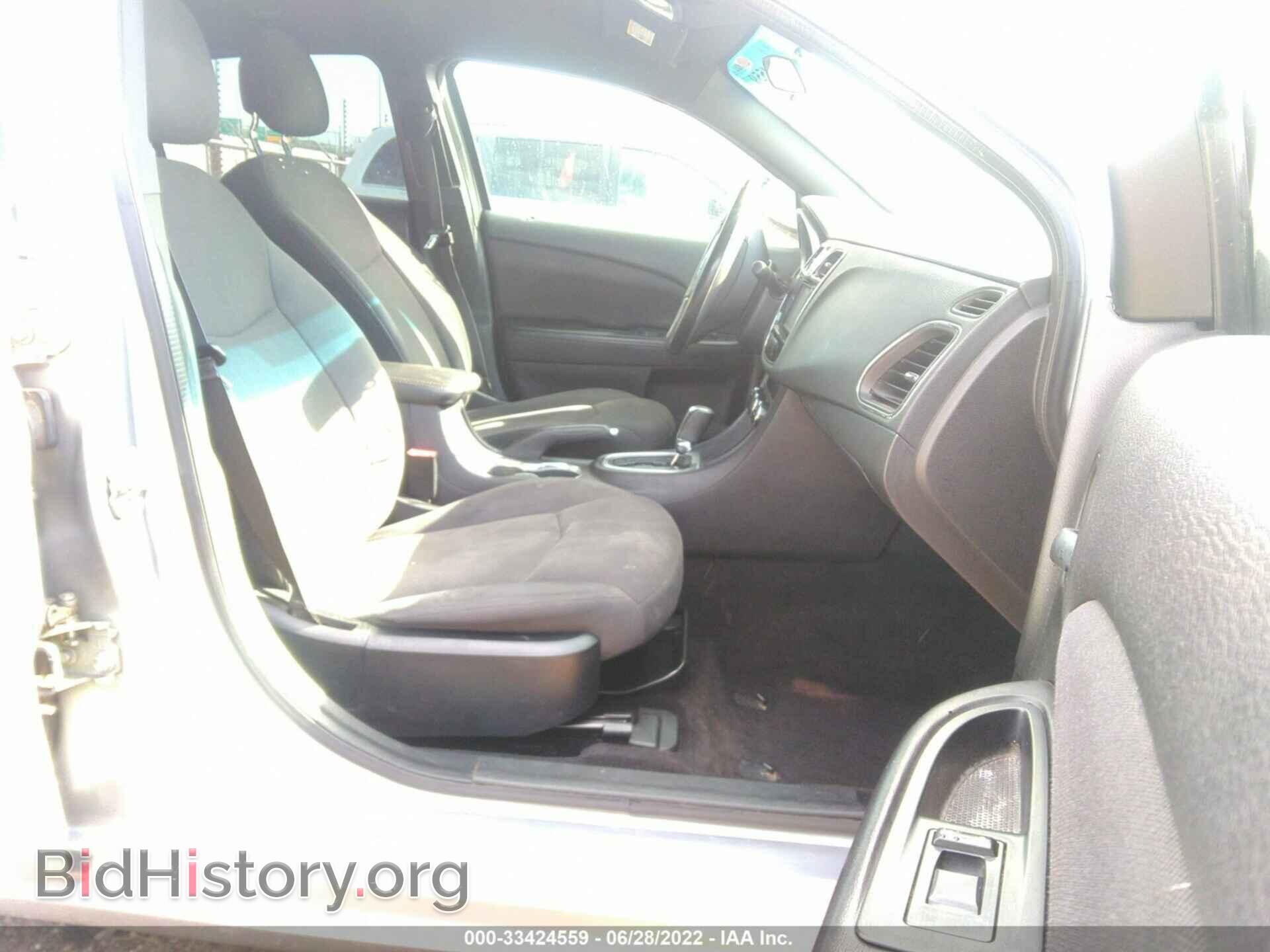 2013 CHRYSLER 200 - VIN: 1C3CCBAB8DN660364 - Фото 5