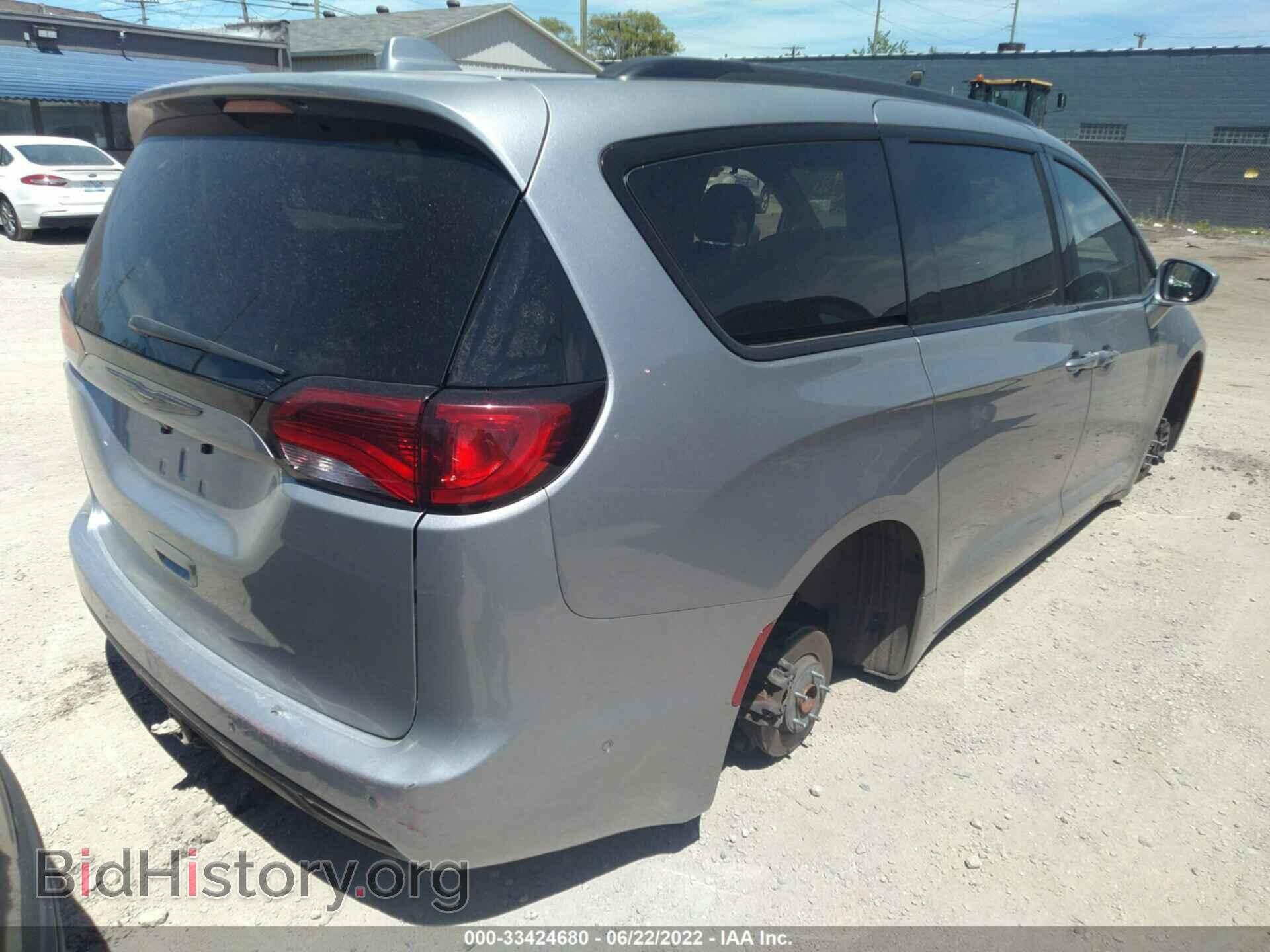 2019 CHRYSLER PACIFICA - VIN: 2C4RC1GG4KR576481 - Фото 4