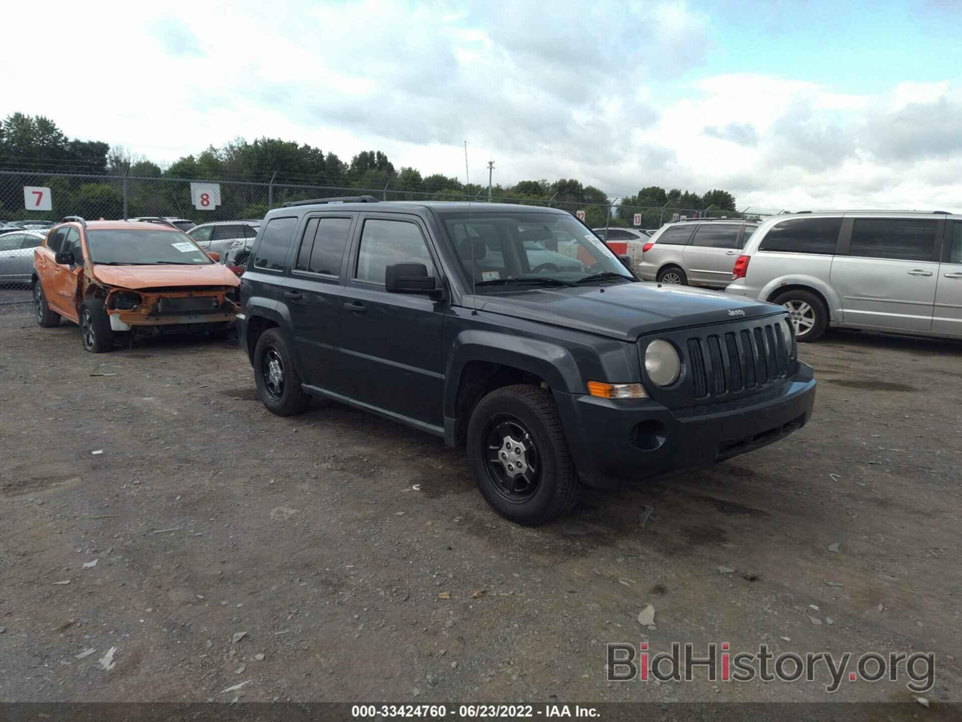 Photo 1J8FF28WX8D602723 - JEEP PATRIOT 2008