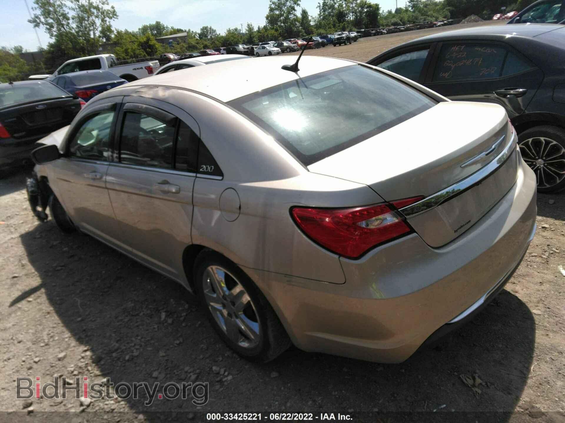 2013 CHRYSLER 200 - VIN: 1C3CCBAB7DN641787 - Photo 3
