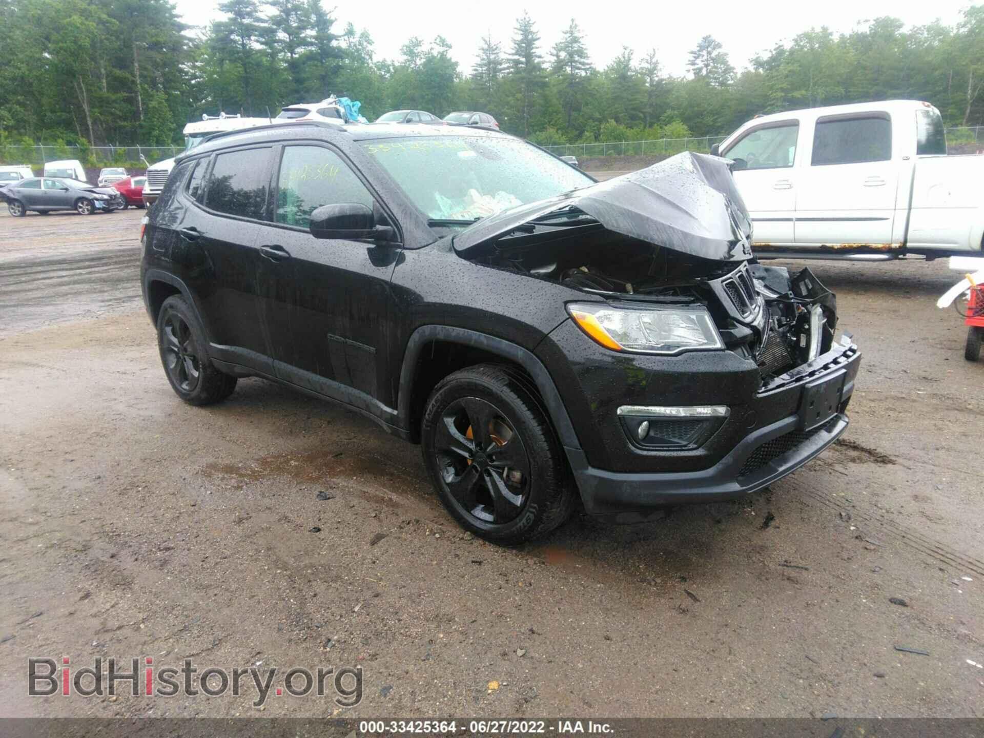 Фотография 3C4NJDBB1JT304192 - JEEP COMPASS 2018