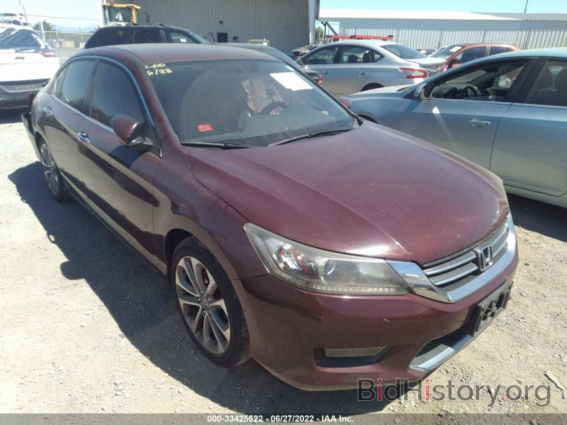 Photo 1HGCR2F50EA031401 - HONDA ACCORD SEDAN 2014