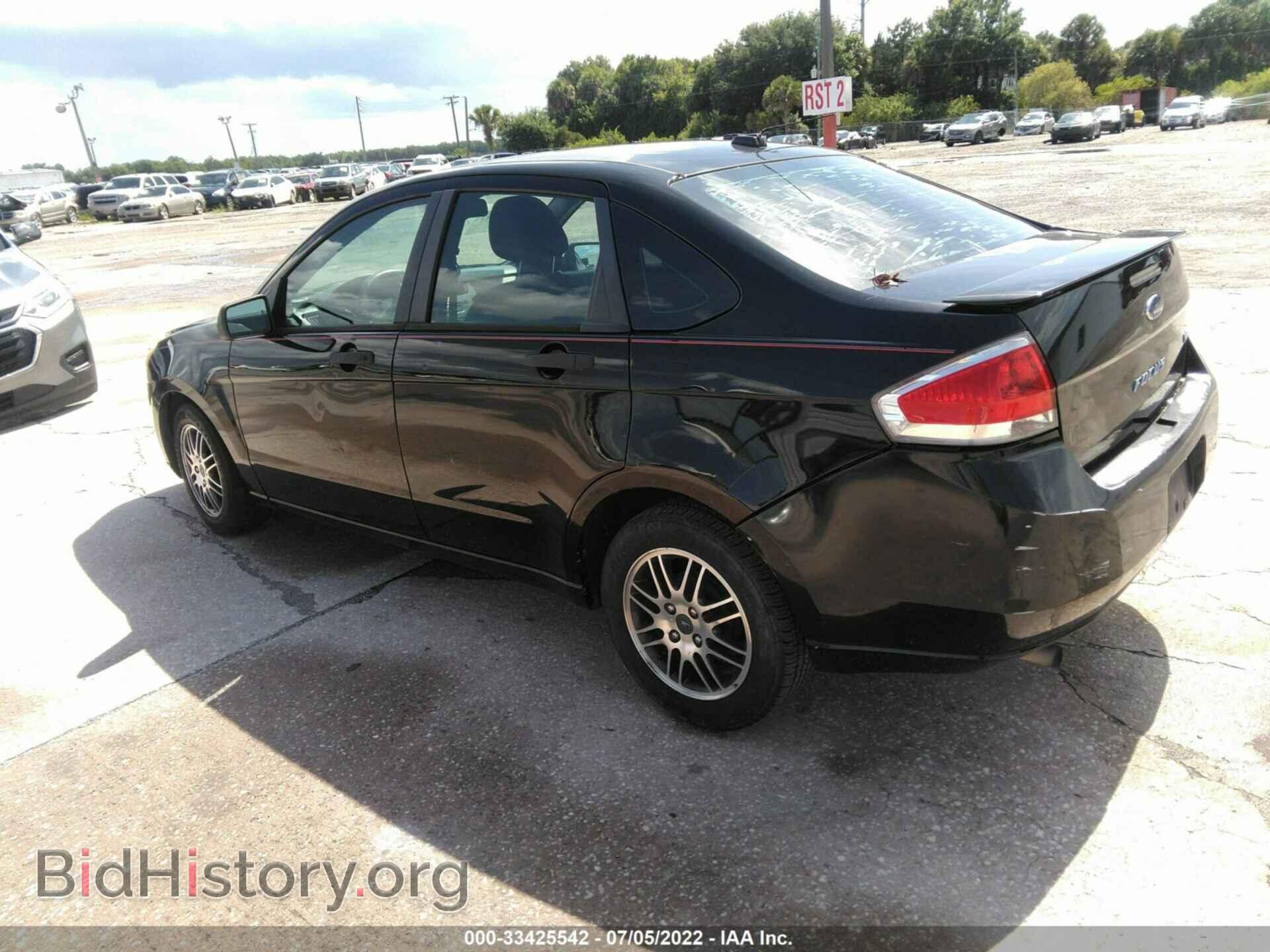 2011 FORD FOCUS - VIN: 1FAHP3FN6BW129076 - Photo 3