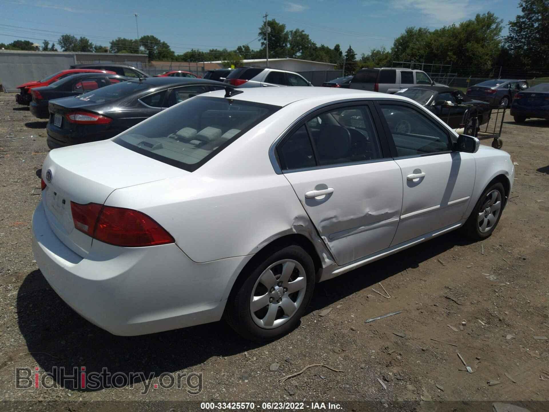 2010 KIA OPTIMA - VIN: KNAGG4A83A5431925 - Фото 4
