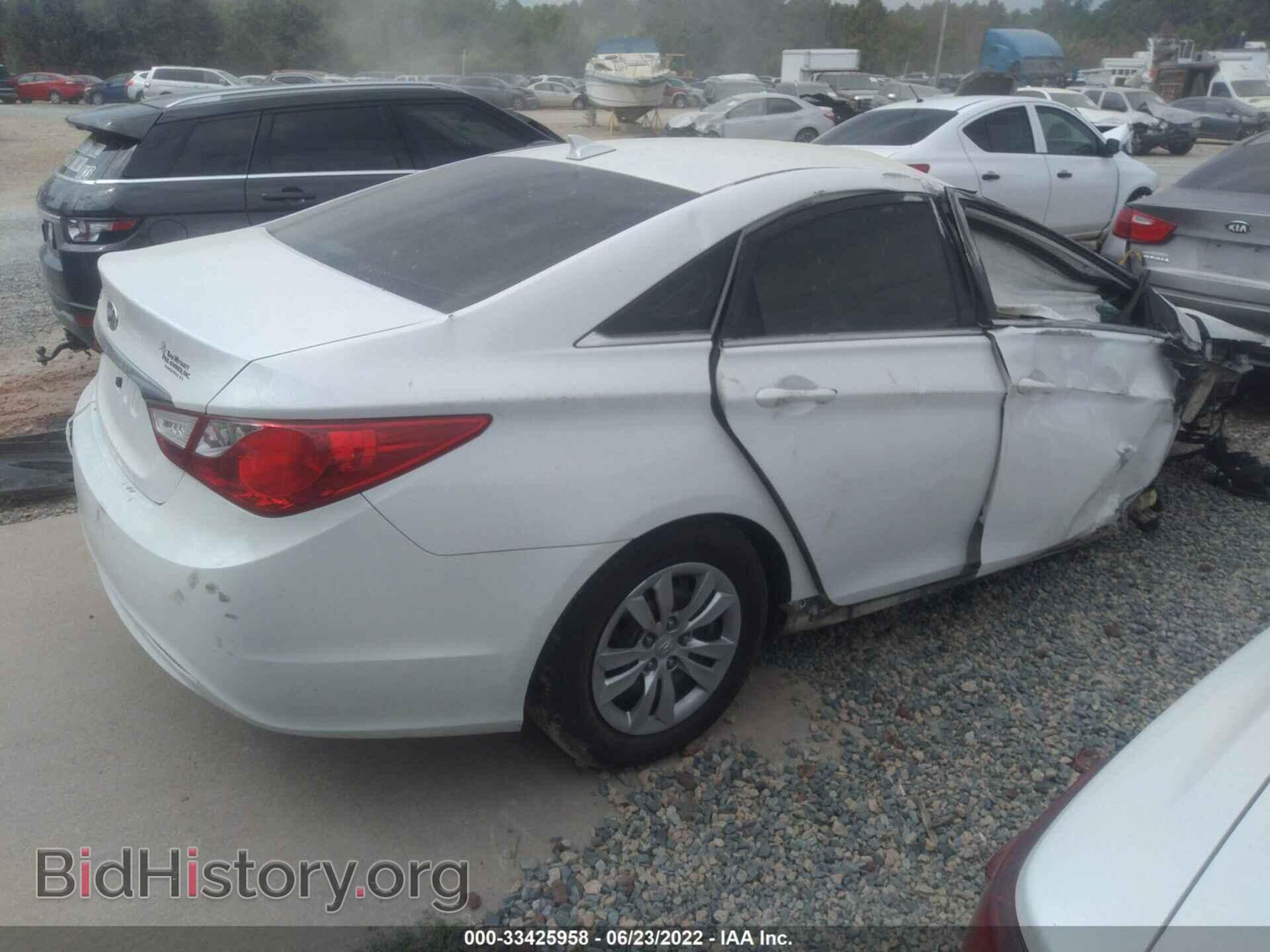 2012 HYUNDAI SONATA - VIN: 5NPEB4AC9CH392807 - Photo 4