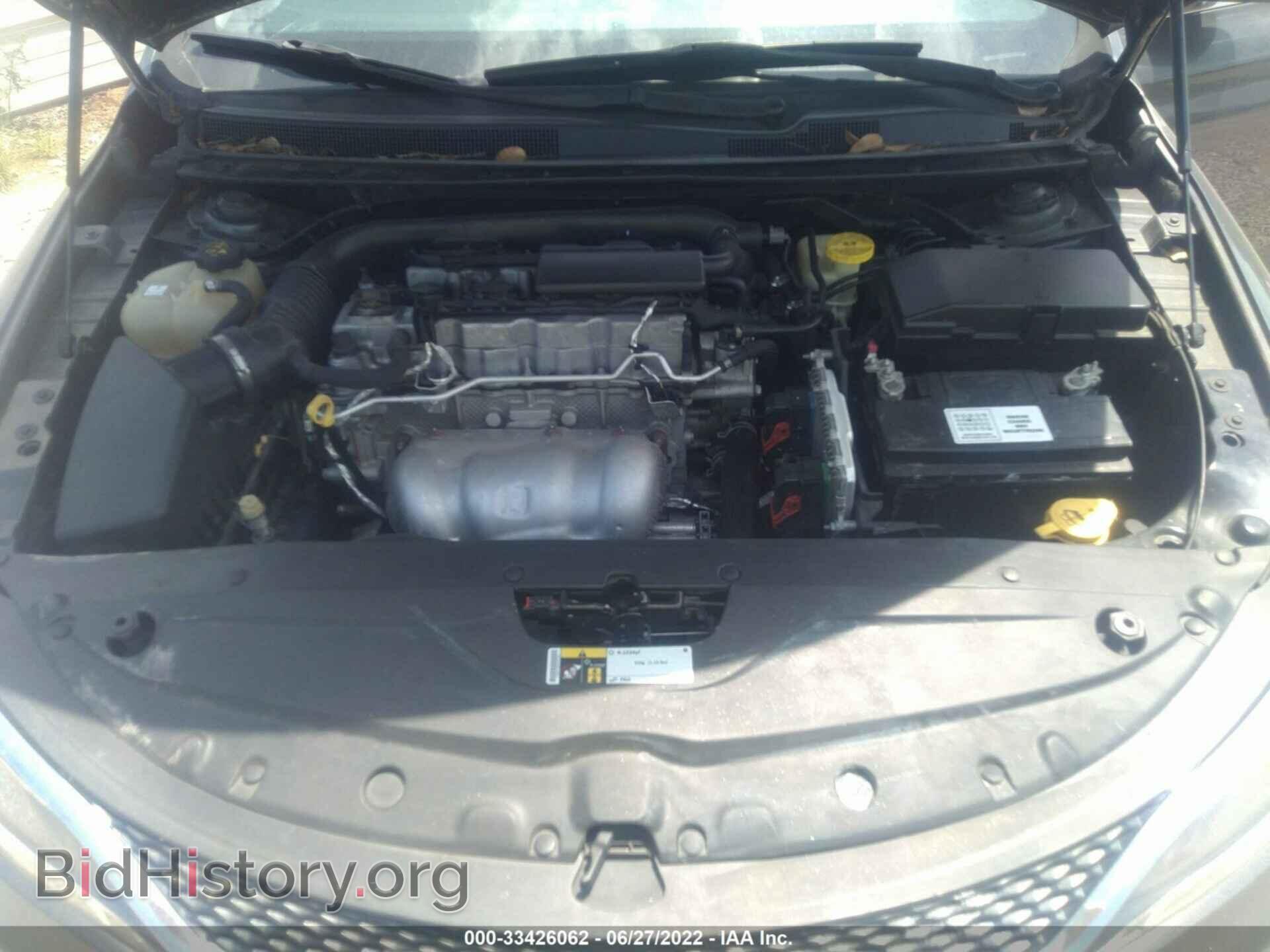 2015 CHRYSLER 200 - VIN: 1C3CCCAB3FN534986 - Фото 10
