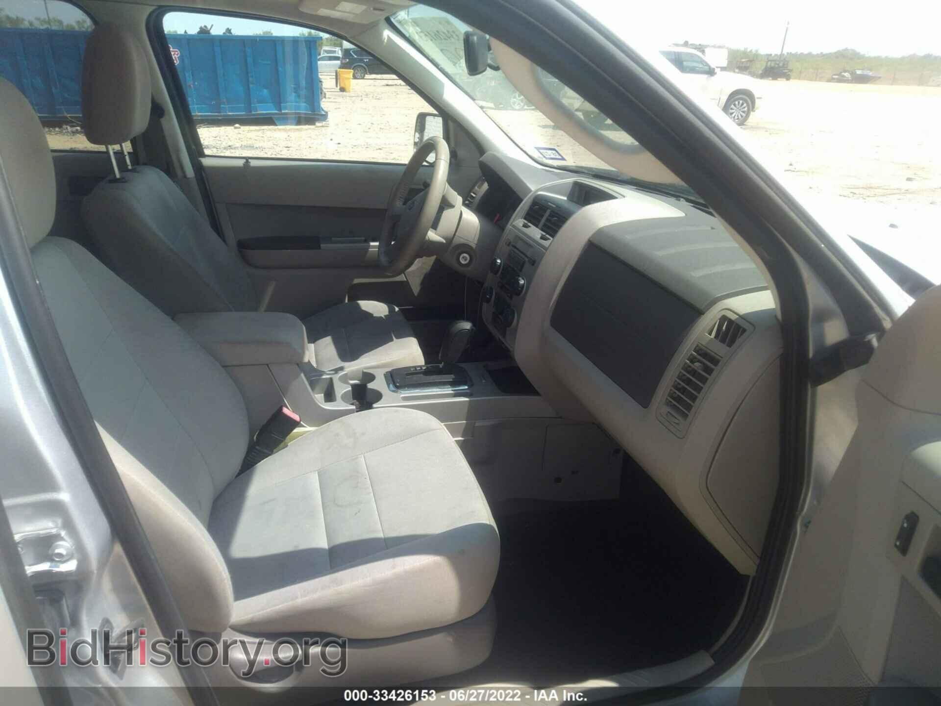 2011 FORD ESCAPE - VIN: 1FMCU0DG8BKB98046 - Фото 5