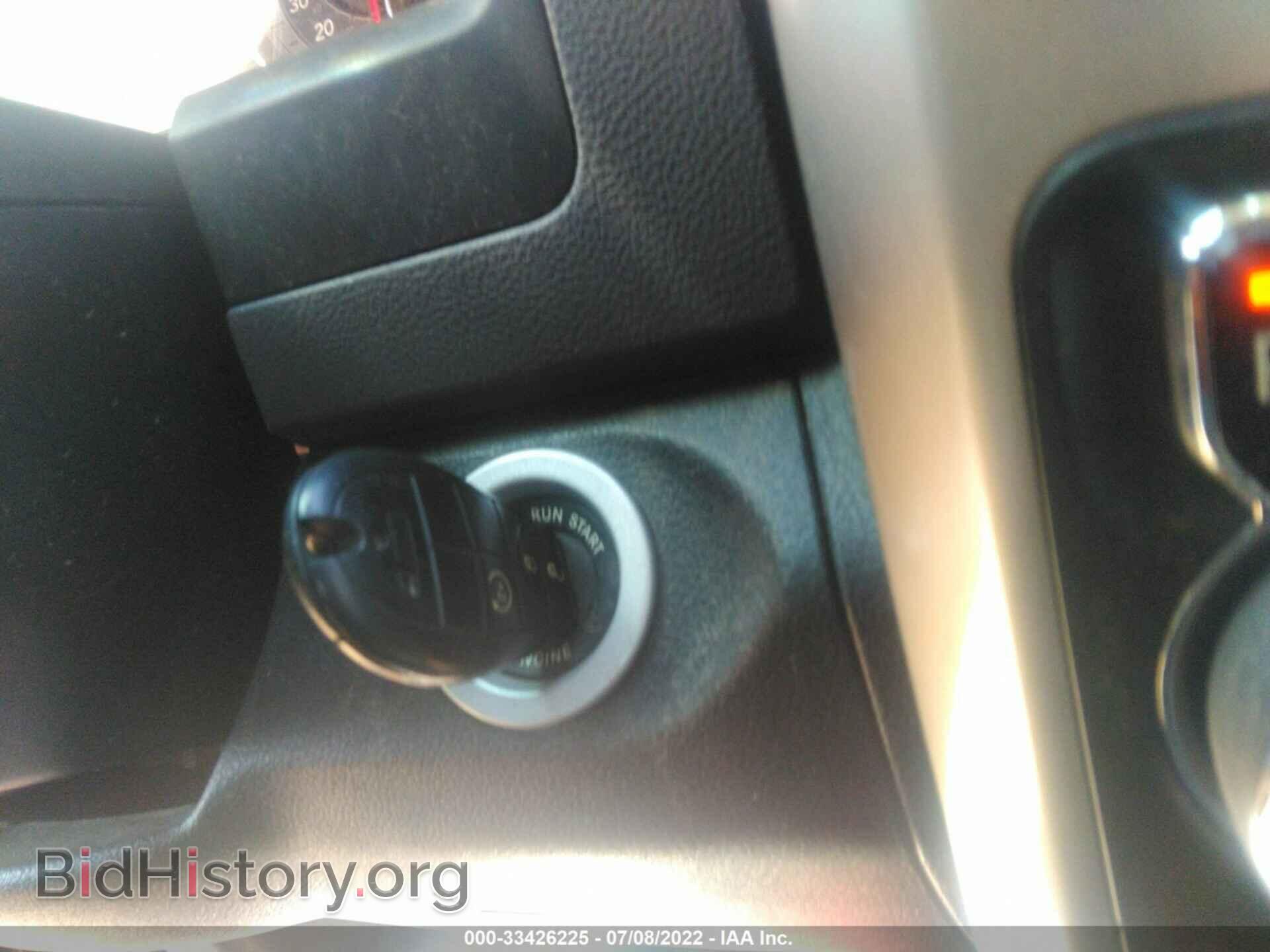 2017 RAM 1500 - VIN: 1C6RR6LT3HS856339 - Фото 11