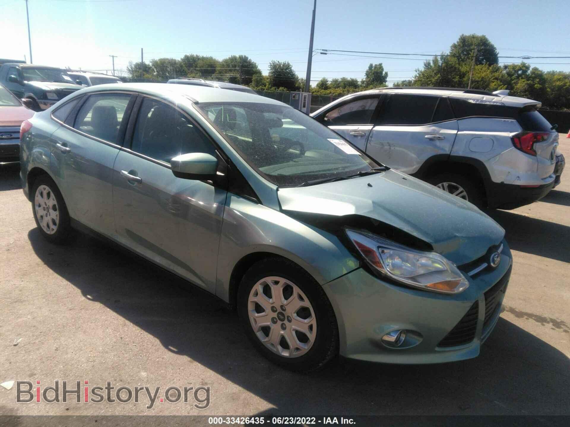 Photo 1FAHP3F26CL233477 - FORD FOCUS 2012