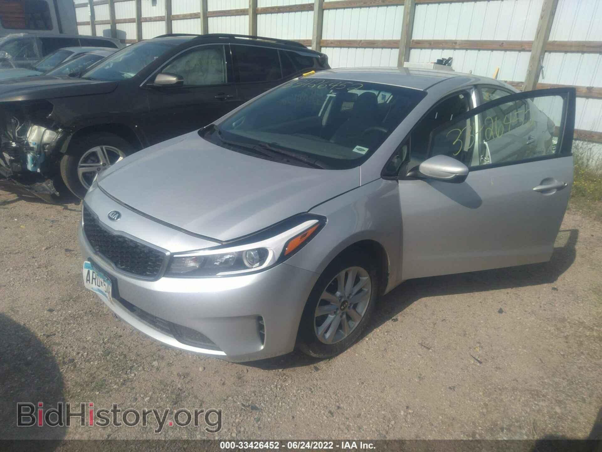 2017 KIA FORTE - VIN: 3KPFL4A72HE116890 - Фото 2