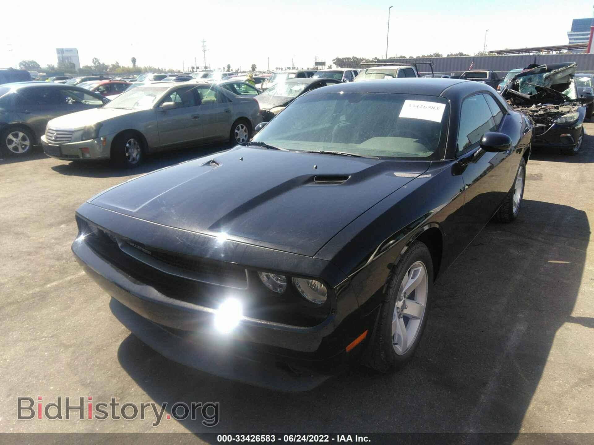 2014 DODGE CHALLENGER - VIN: 2C3CDYAG1EH111157 - Photo 2