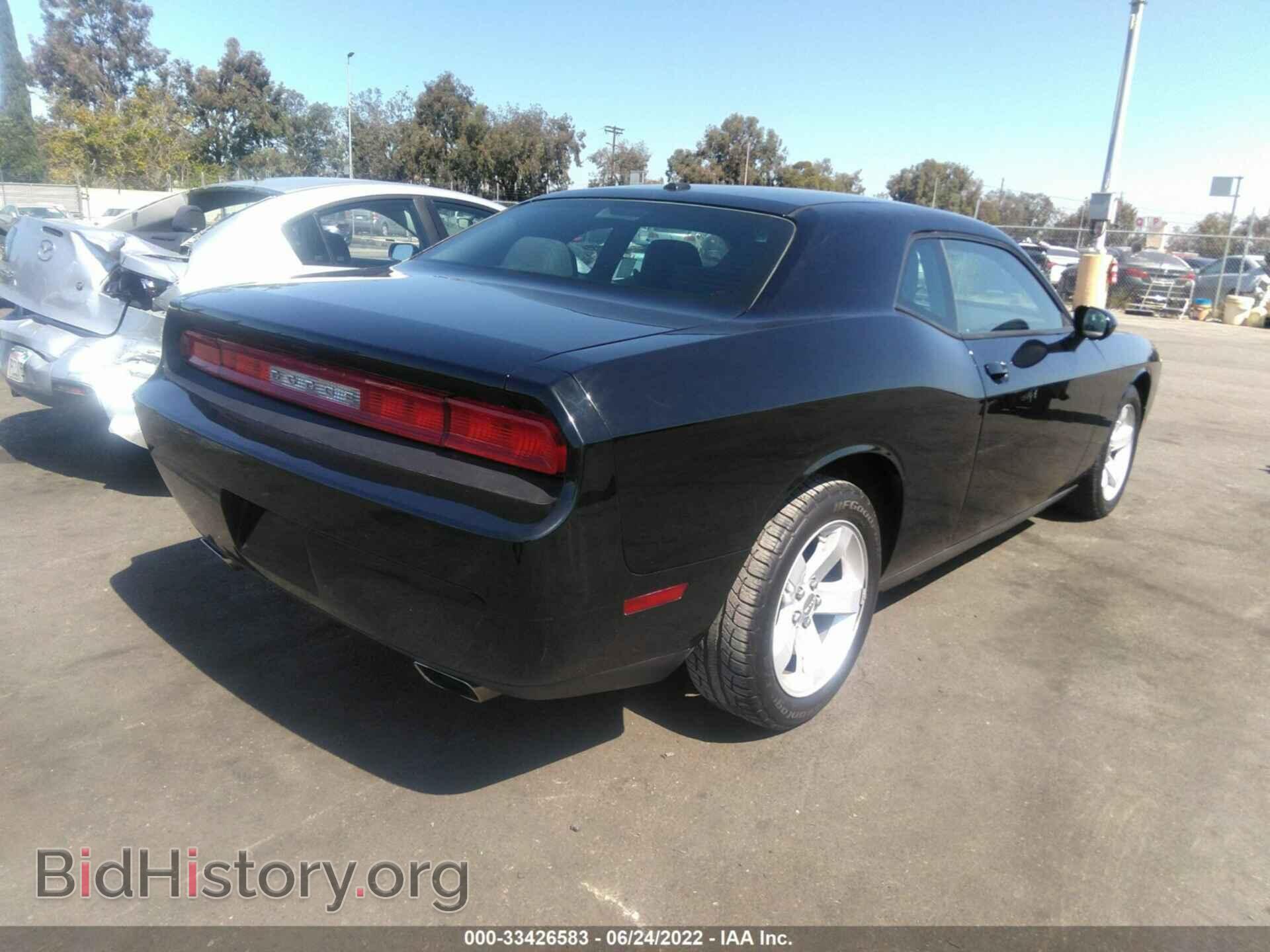 2014 DODGE CHALLENGER - VIN: 2C3CDYAG1EH111157 - Photo 4
