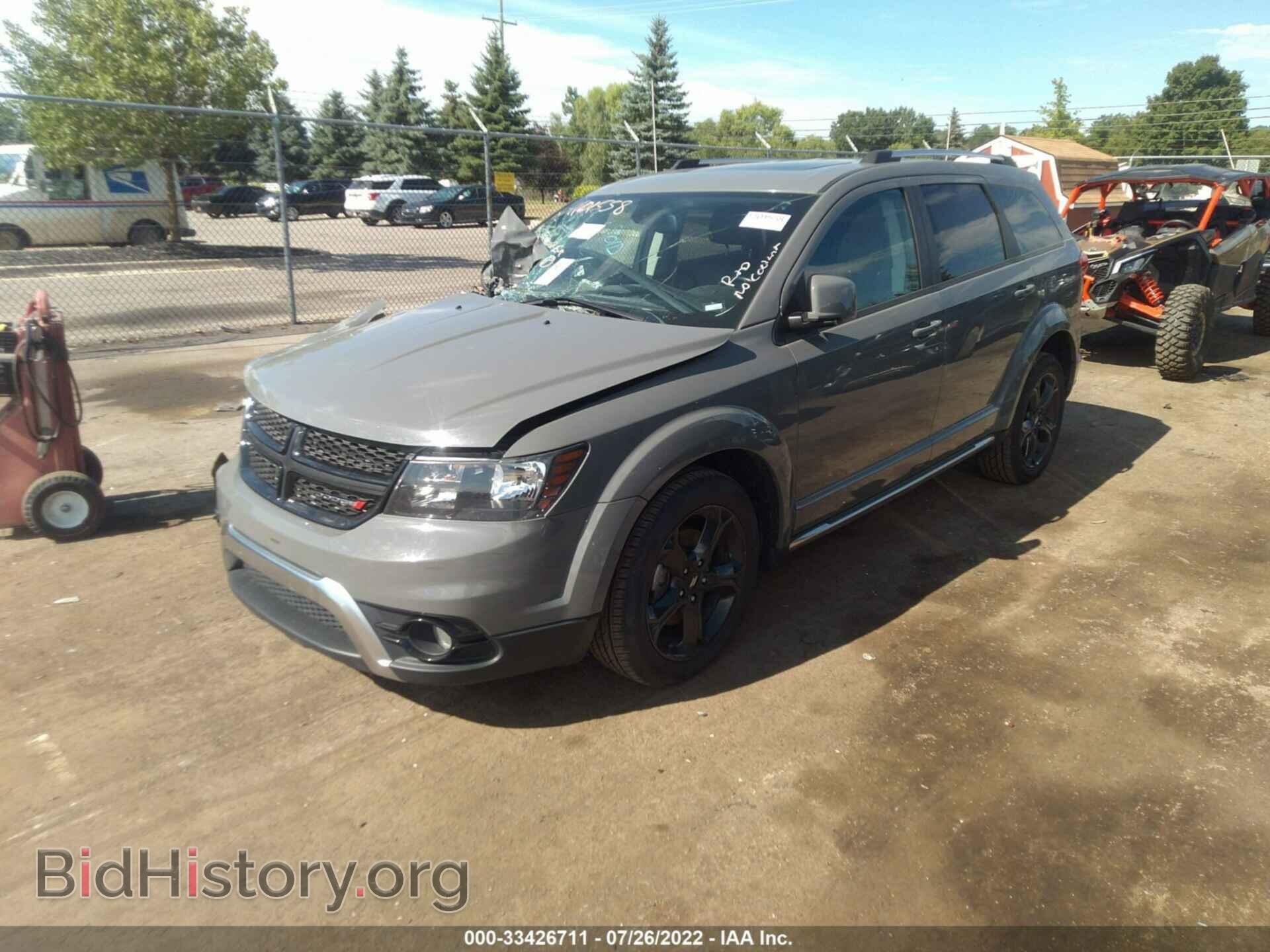 2020 DODGE JOURNEY - VIN: 3C4PDCGB4LT269623 - Фото 2