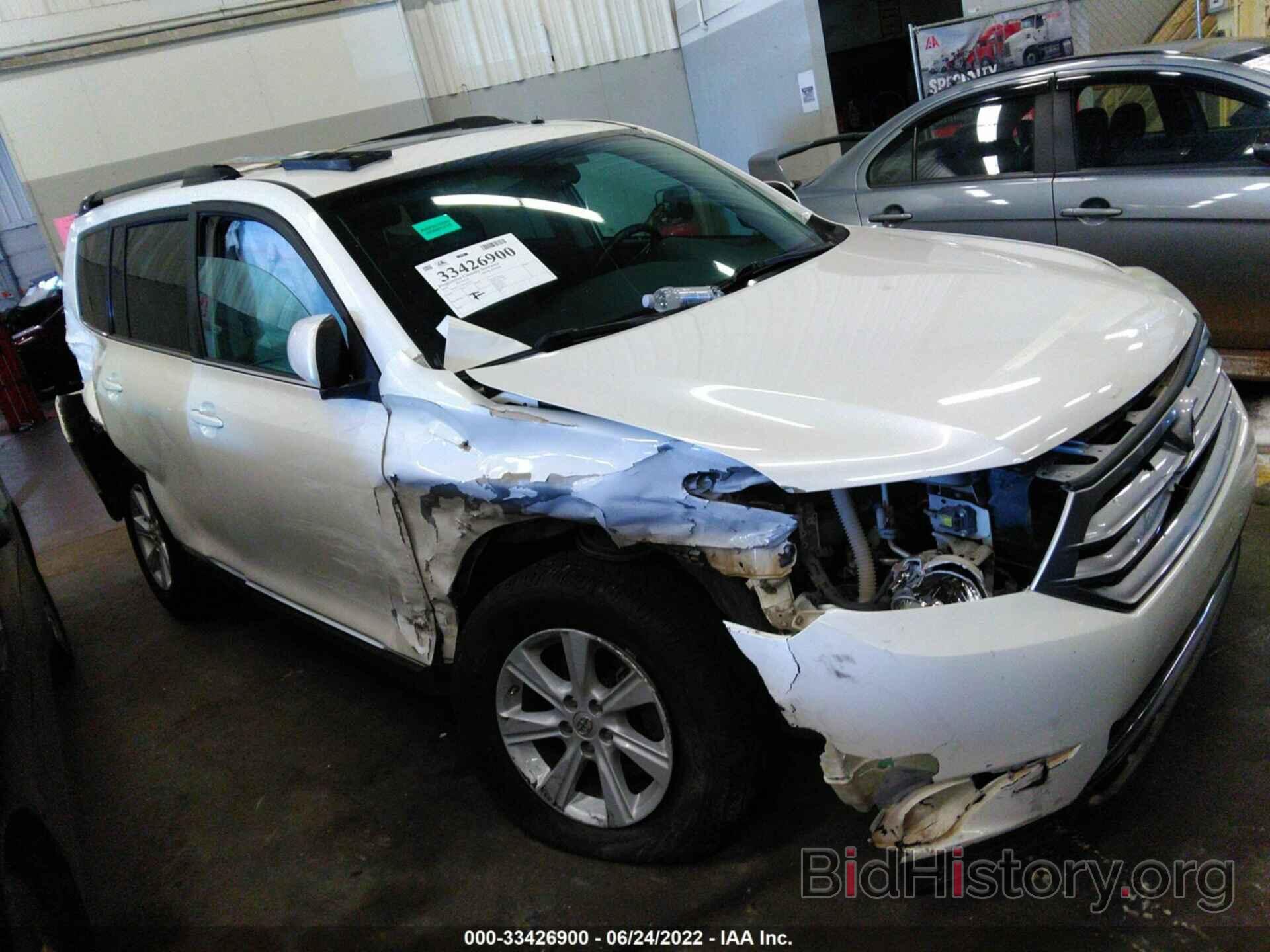 Photo 5TDBK3EH1DS197671 - TOYOTA HIGHLANDER 2013