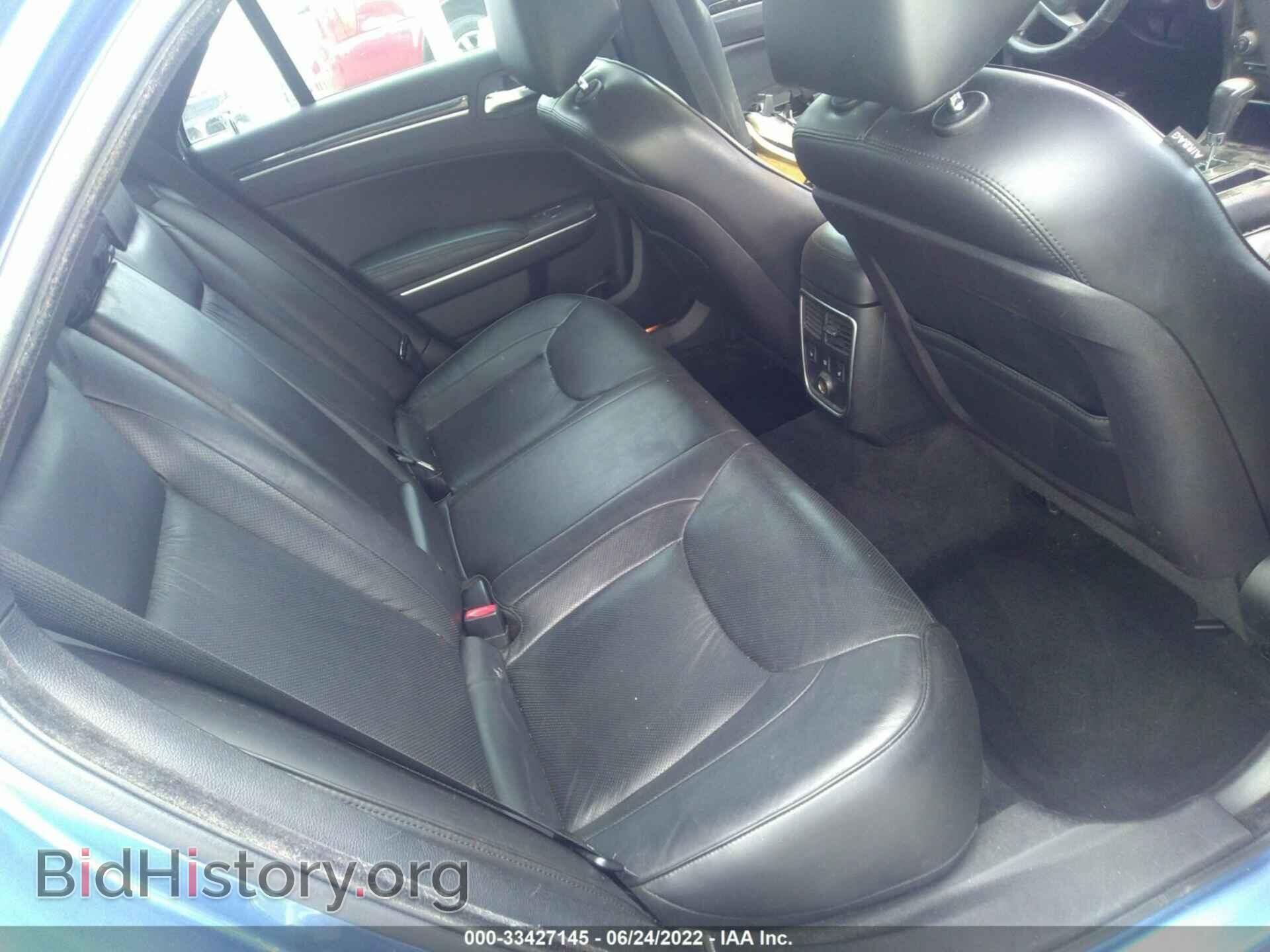 2011 CHRYSLER 300 - VIN: 2C3CA6CTXBH563191 - Фото 8