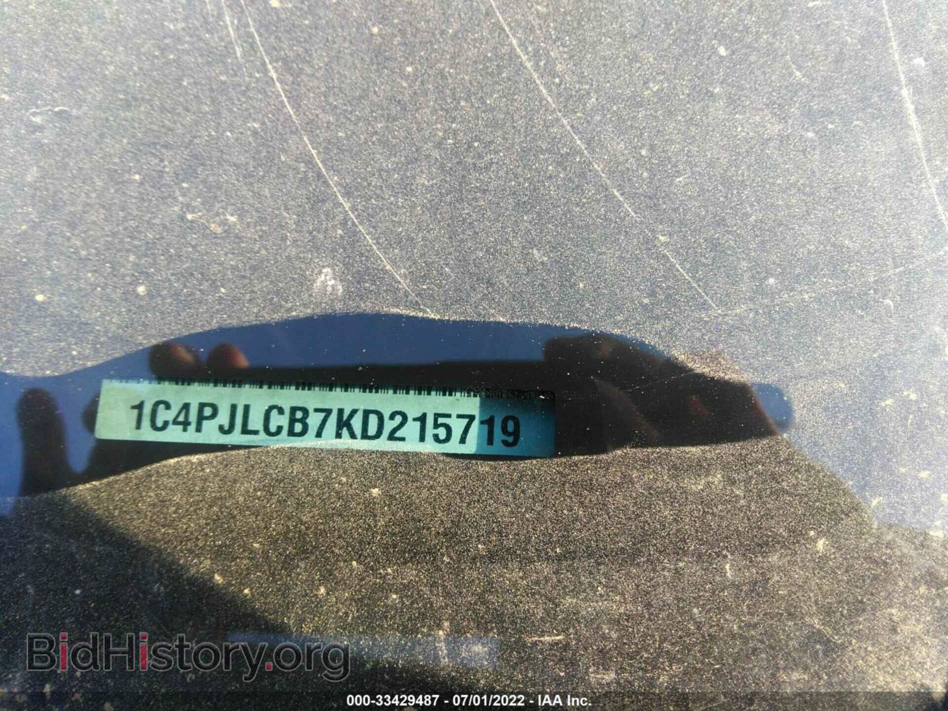 2019 JEEP CHEROKEE - VIN: 1C4PJLCB7KD215719 - Фото 9