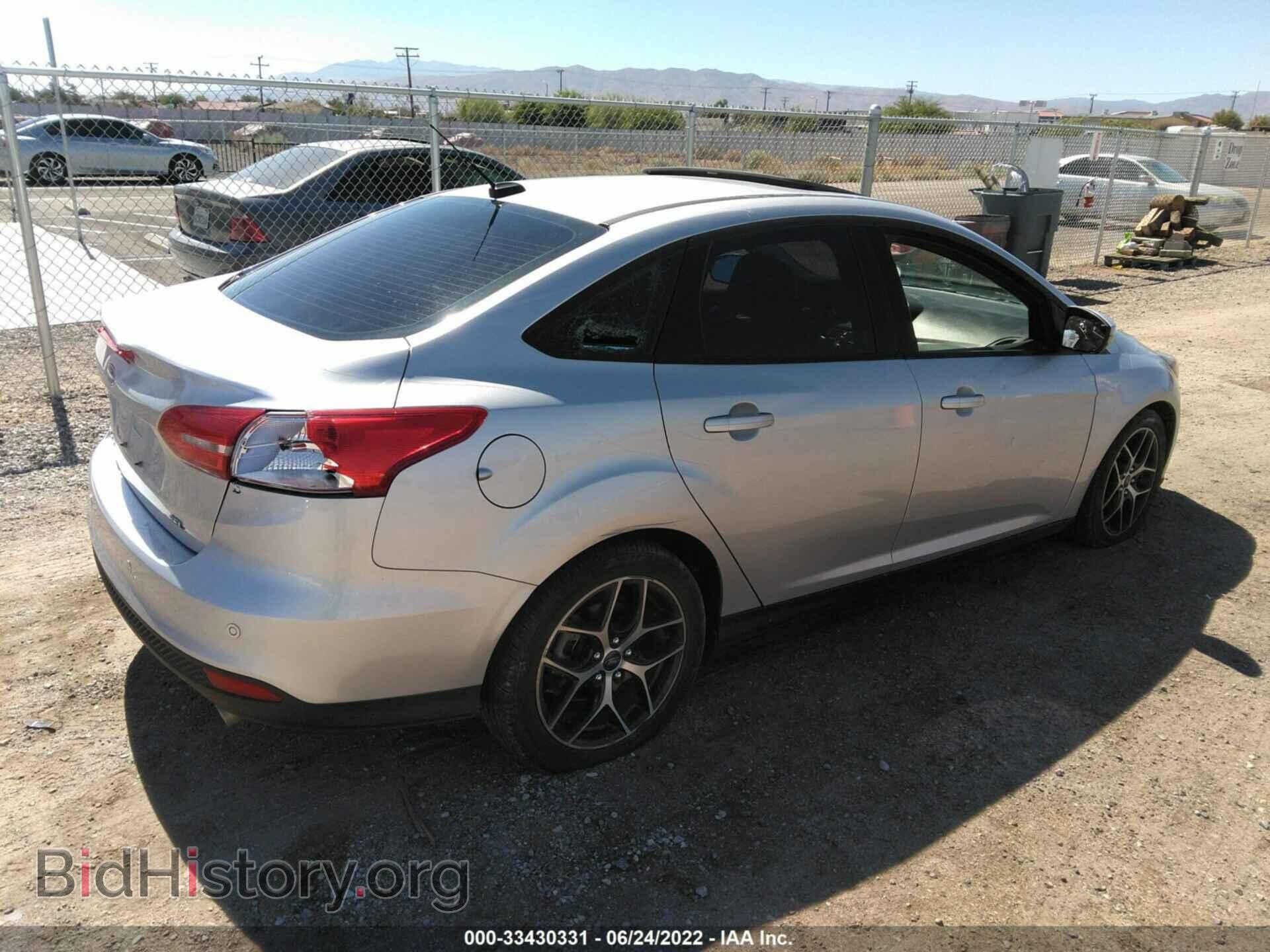 2017 FORD FOCUS - VIN: 1FADP3H25HL205981 - Фото 4