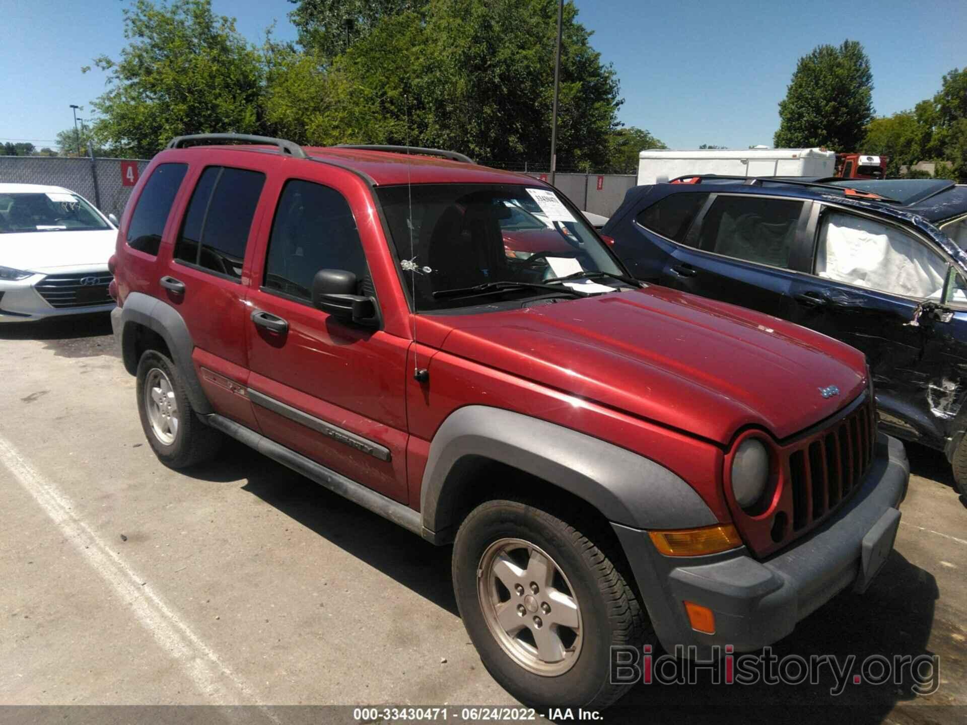 Photo 1J4GL48K87W518118 - JEEP LIBERTY 2007