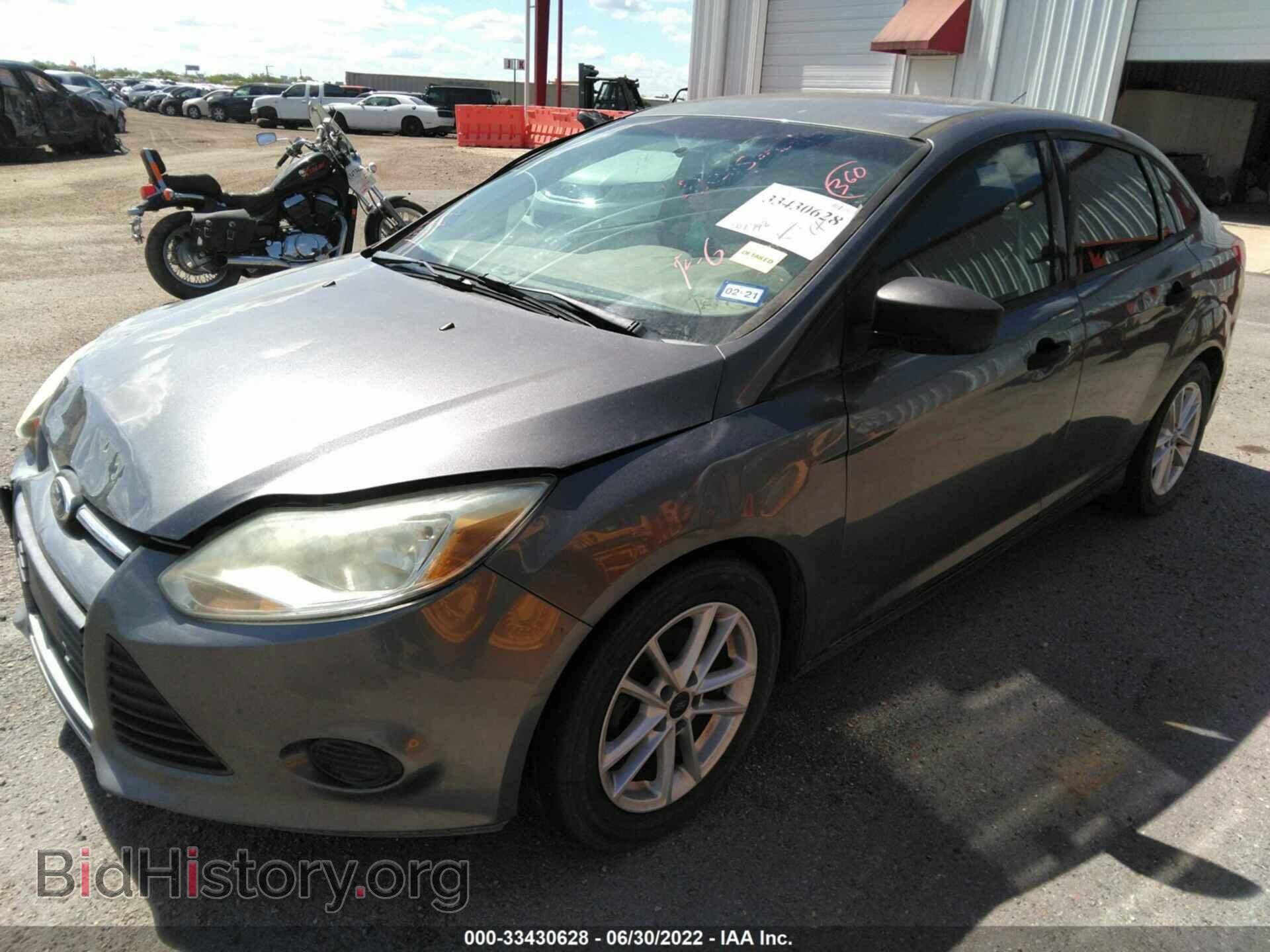 2013 FORD FOCUS - VIN: 1FADP3E23DL352122 - Фото 2