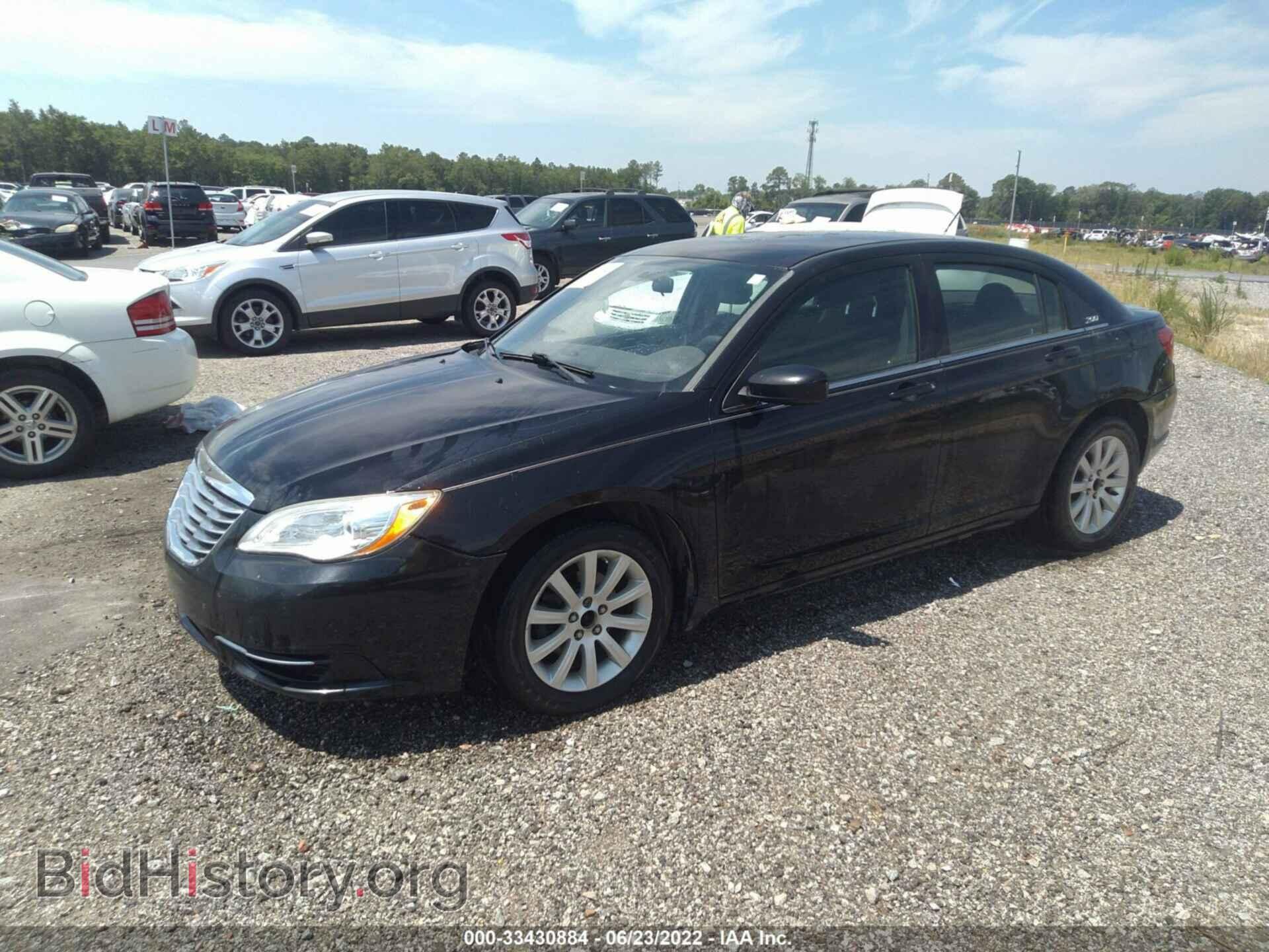 2013 CHRYSLER 200 - VIN: 1C3CCBBB3DN539630 - Фото 2