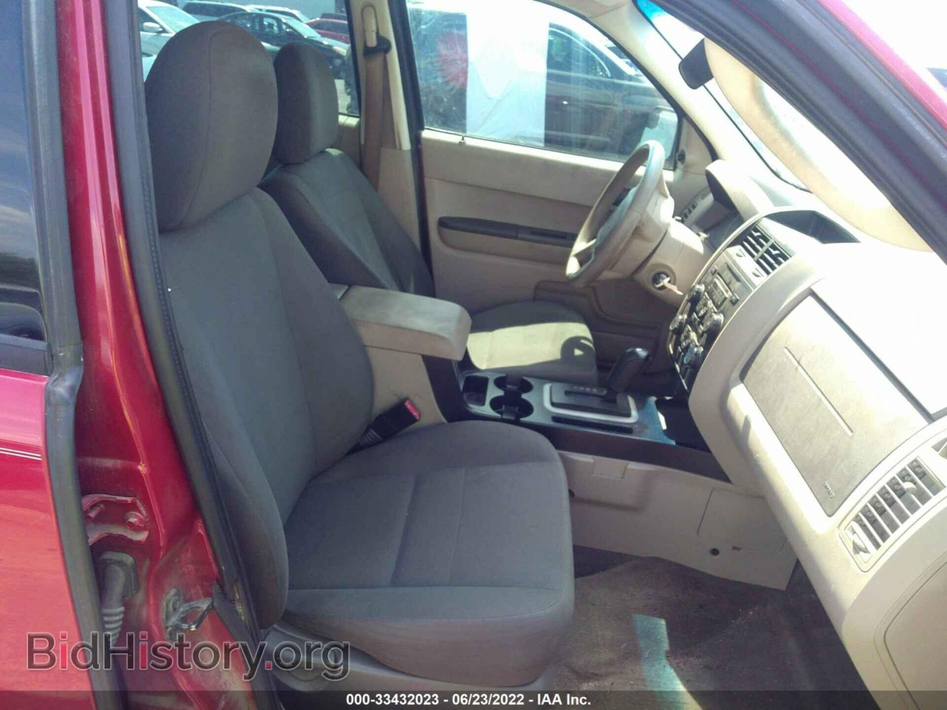 2011 FORD ESCAPE - VIN: 1FMCU0C72BKC02240 - Фото 5