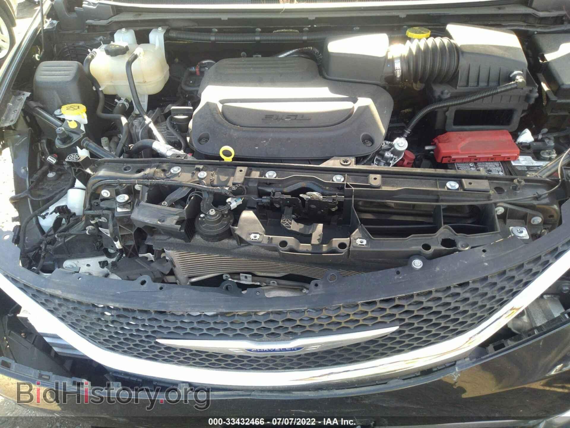 2019 CHRYSLER PACIFICA - VIN: 2C4RC1BG0KR720776 - Photo 10