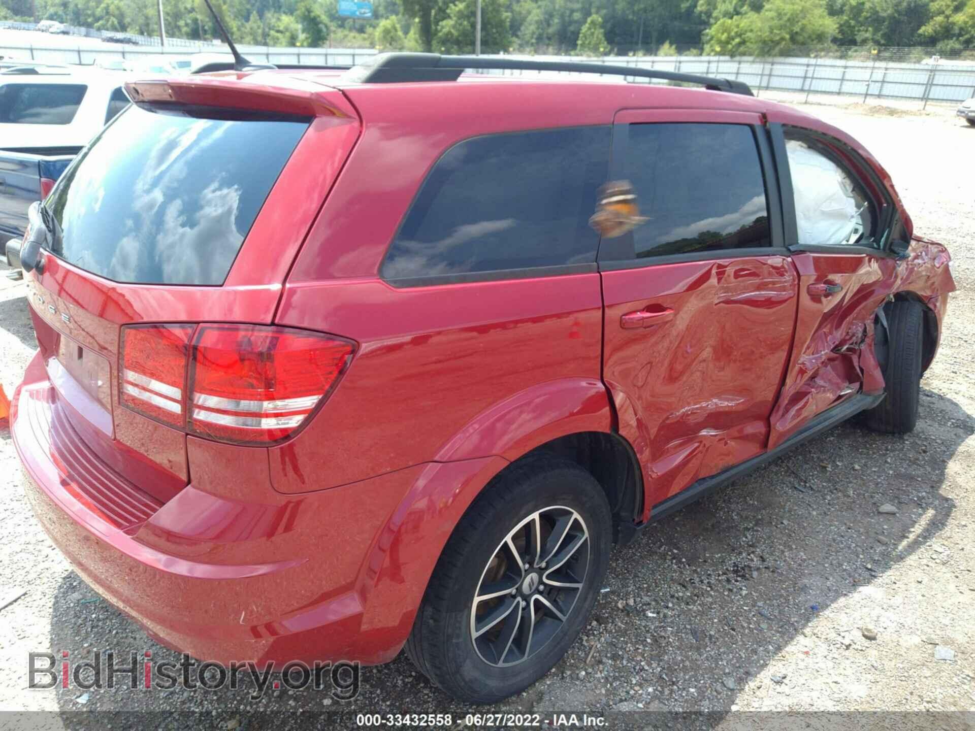 2018 DODGE JOURNEY - VIN: 3C4PDCAB6JT140918 - Фото 4