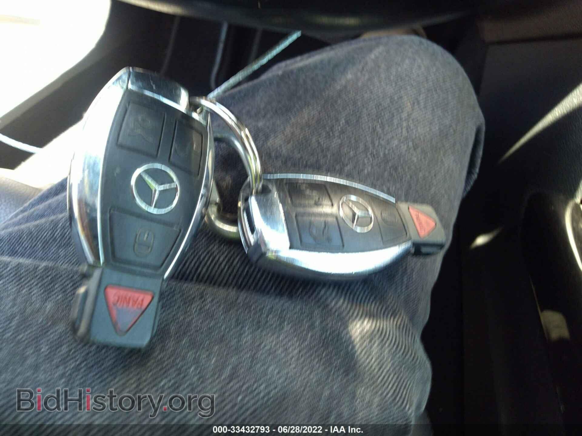 2010 MERCEDES-BENZ E-CLASS - VIN: WDDHF5GB5AA200928 - Фото 11