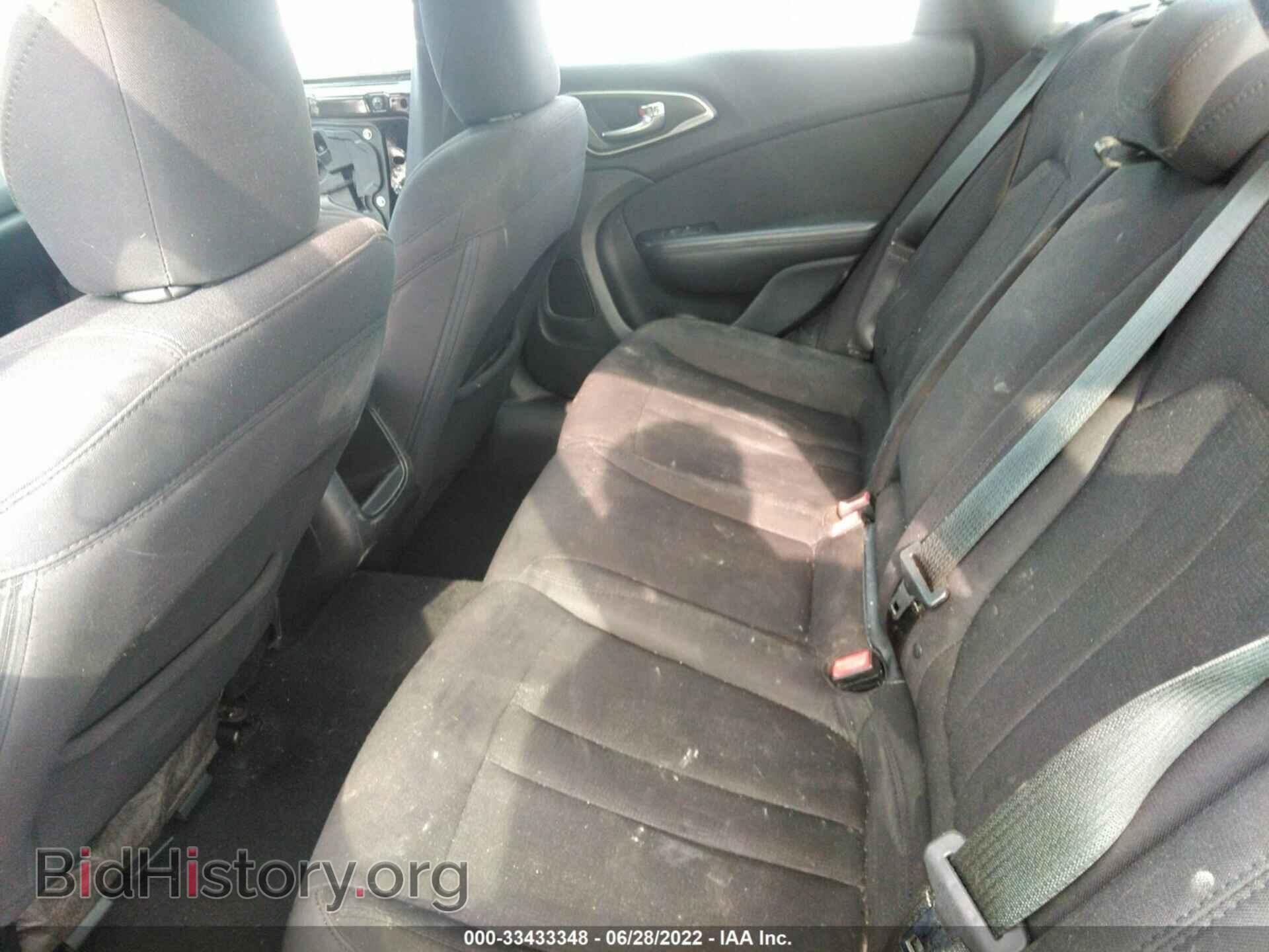 2015 CHRYSLER 200 - VIN: 1C3CCCAB6FN575547 - Фото 8
