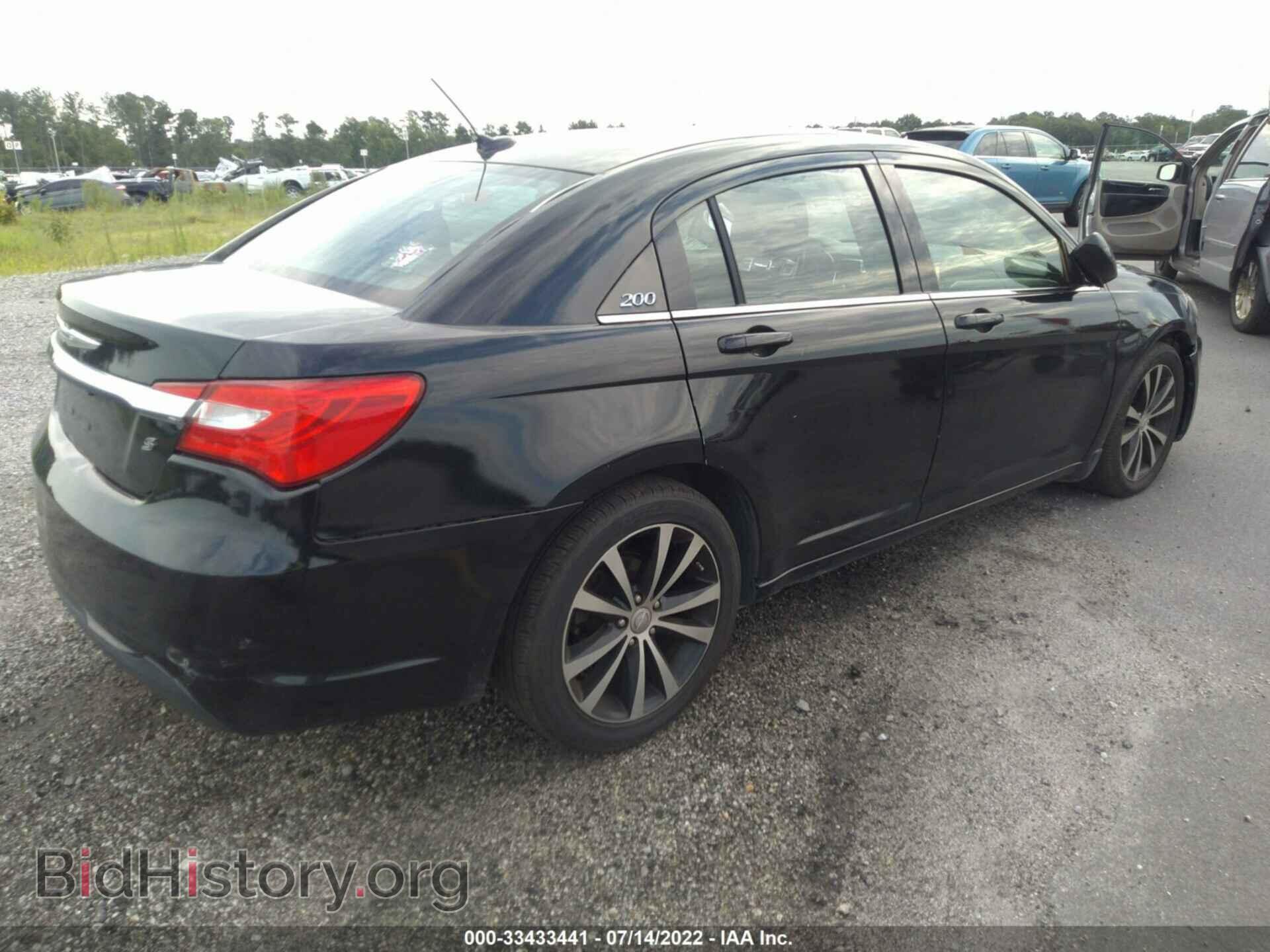 2014 CHRYSLER 200 - VIN: 1C3CCBBB3EN128889 - Фото 4