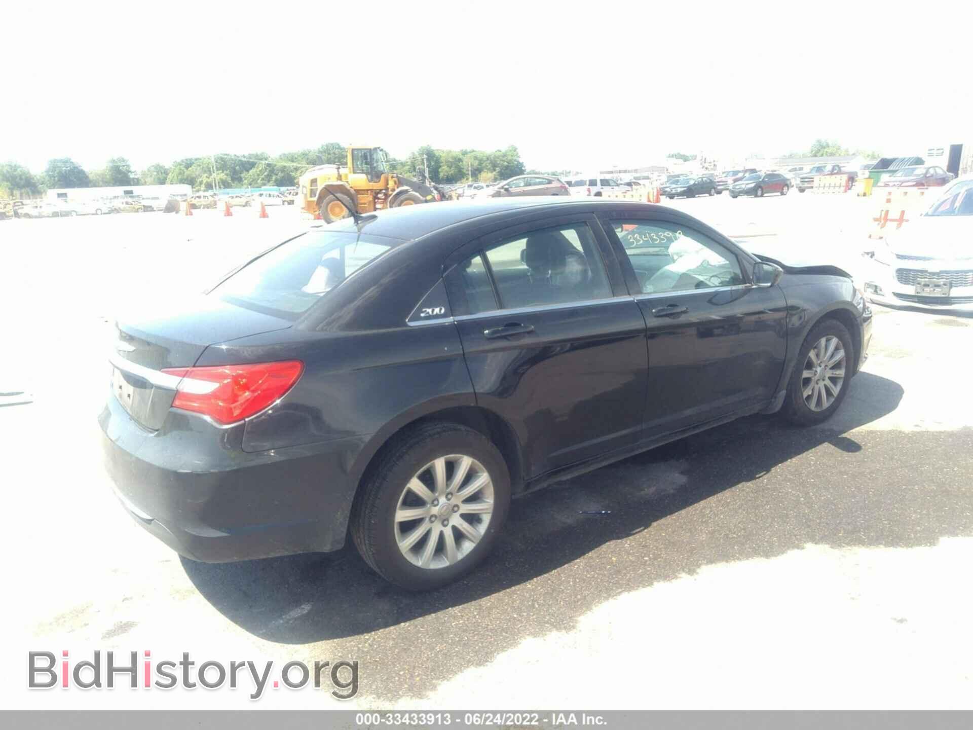 2012 CHRYSLER 200 - VIN: 1C3CCBBB3CN267322 - Фото 4