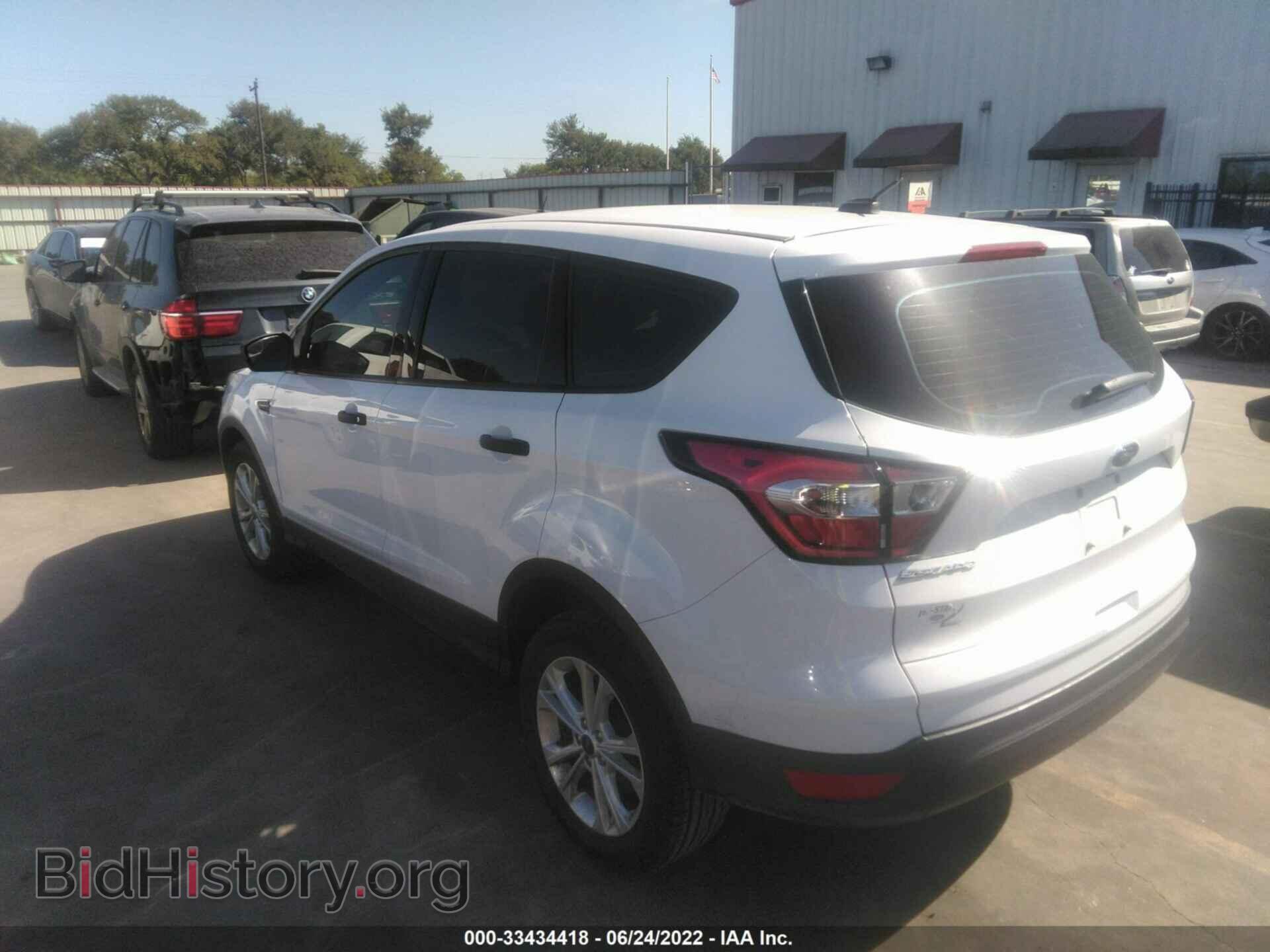 2018 FORD ESCAPE - VIN: 1FMCU0F78JUD58703 - Фото 3