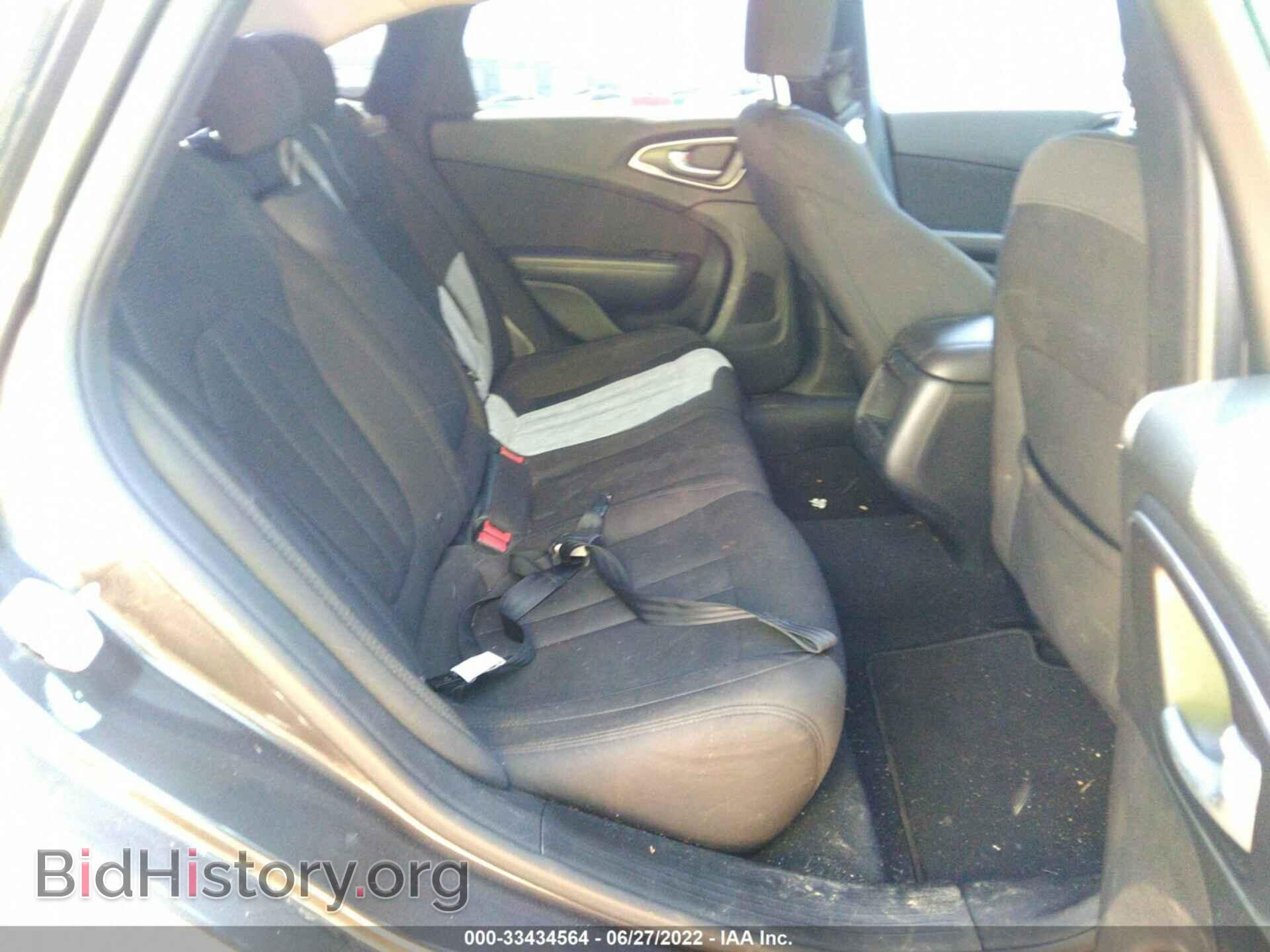 2015 CHRYSLER 200 - VIN: 1C3CCCAB8FN676766 - Фото 8