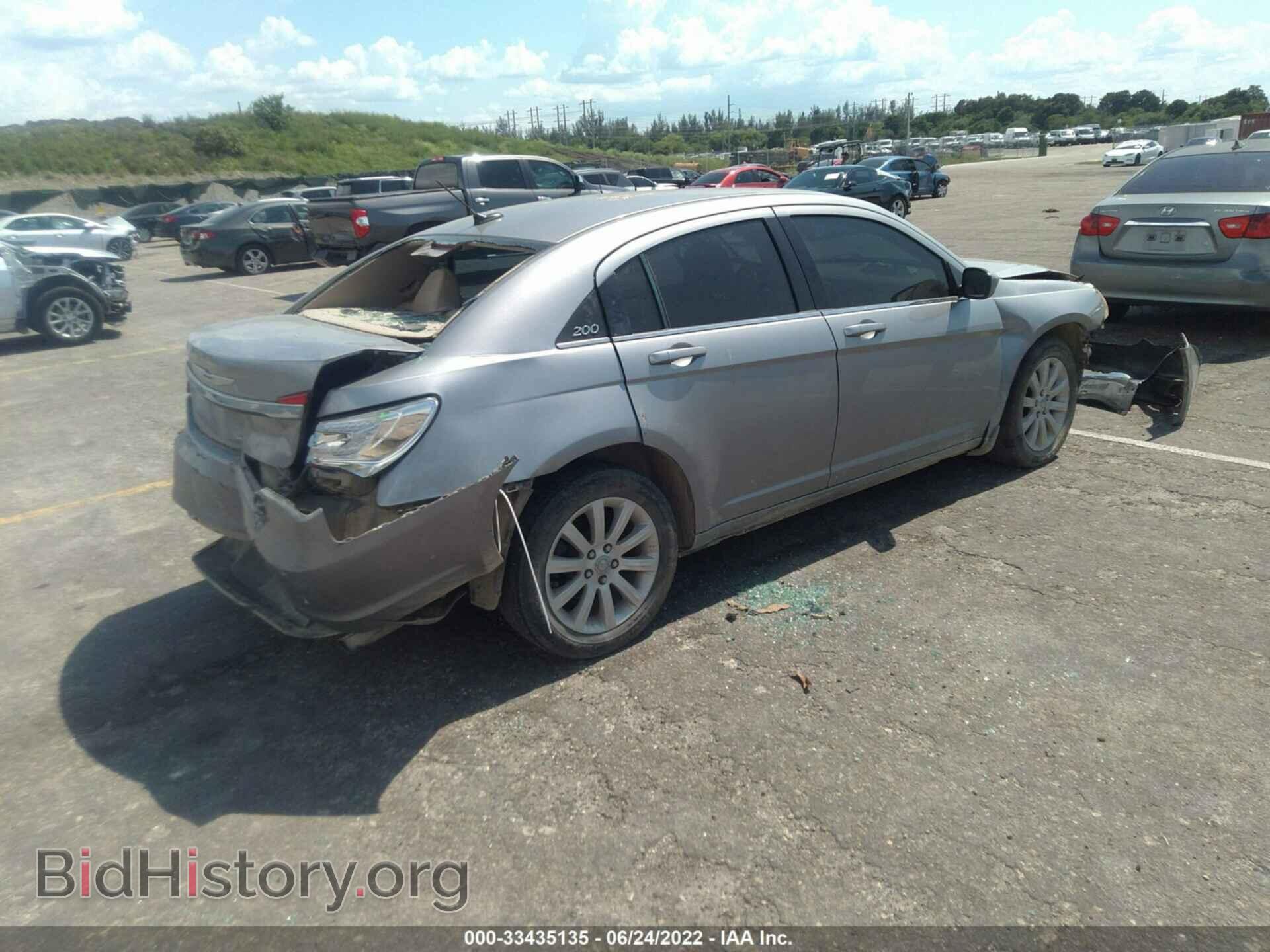 2013 CHRYSLER 200 - VIN: 1C3CCBBB2DN765660 - Photo 4