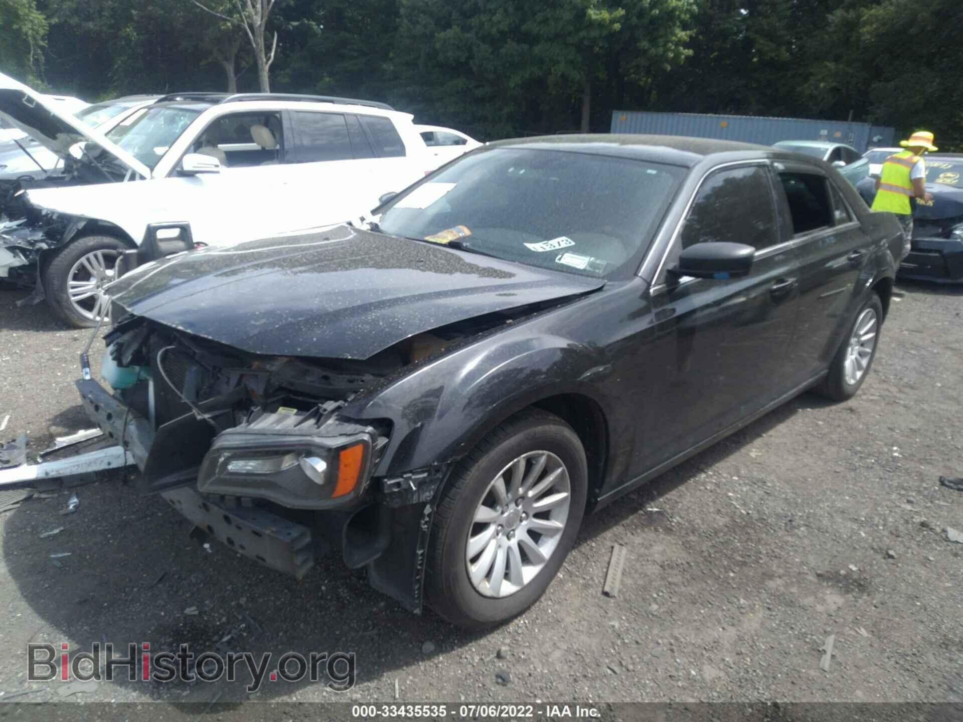 2012 CHRYSLER 300 - VIN: 2C3CCAAG4CH174681 - Photo 2