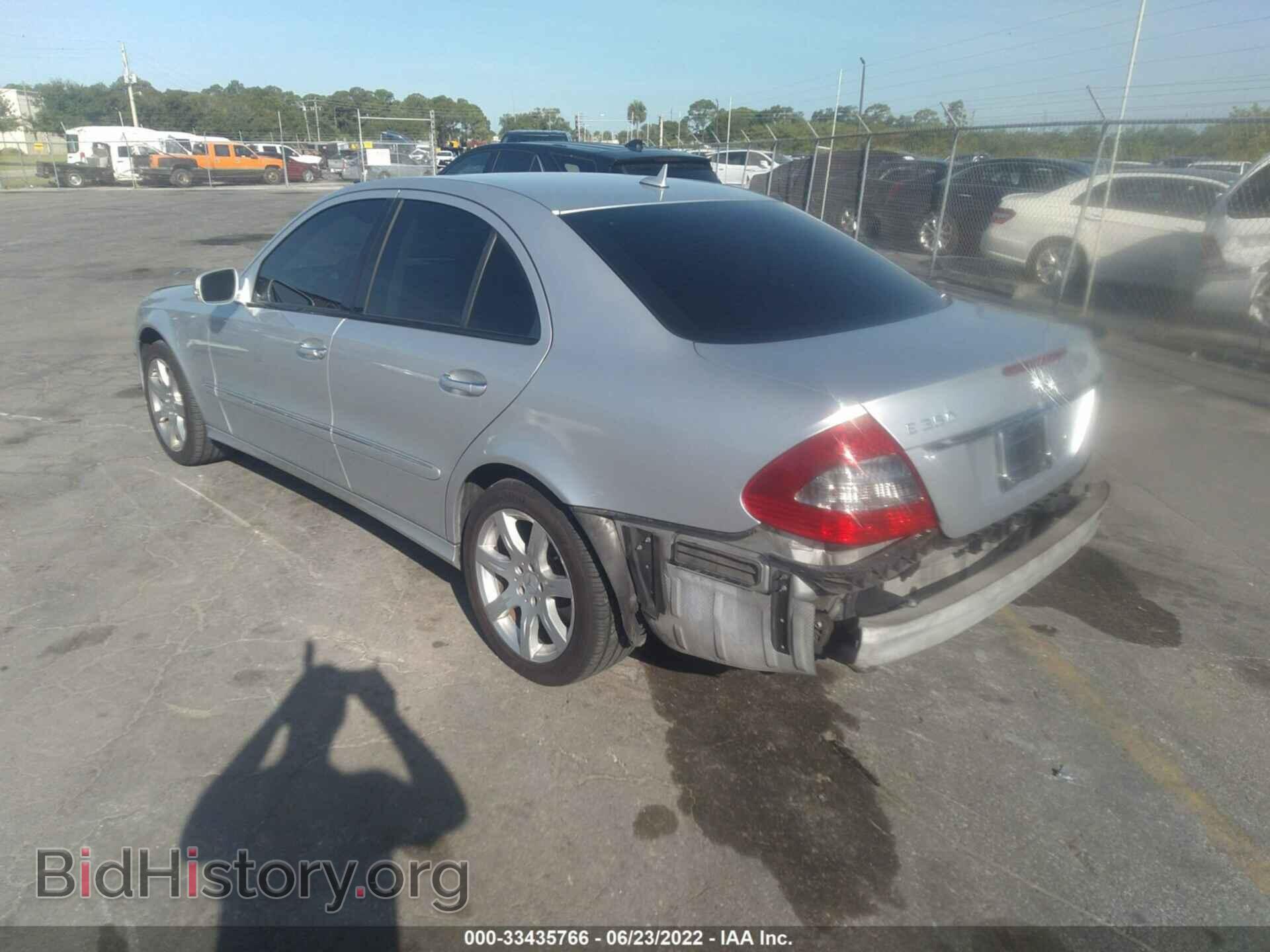 2007 MERCEDES-BENZ E-CLASS - VIN: WDBUF56X97B073950 - Фото 3