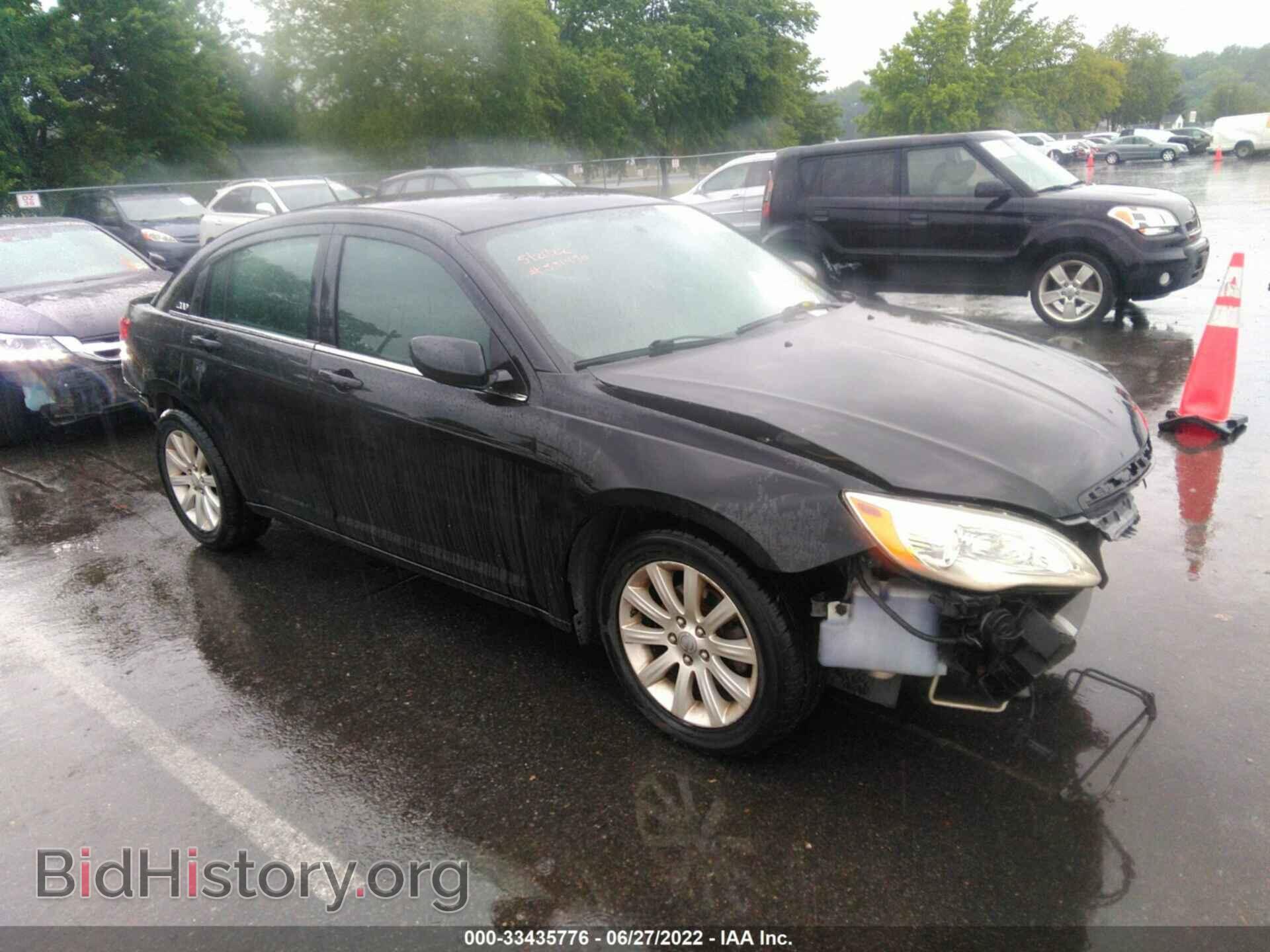 Photo 1C3BC1FB4BN531470 - CHRYSLER 200 2011