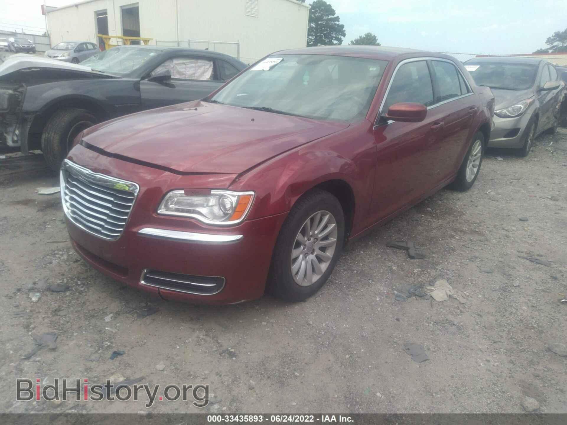 2013 CHRYSLER 300 - VIN: 2C3CCAAG0DH568891 - Photo 2