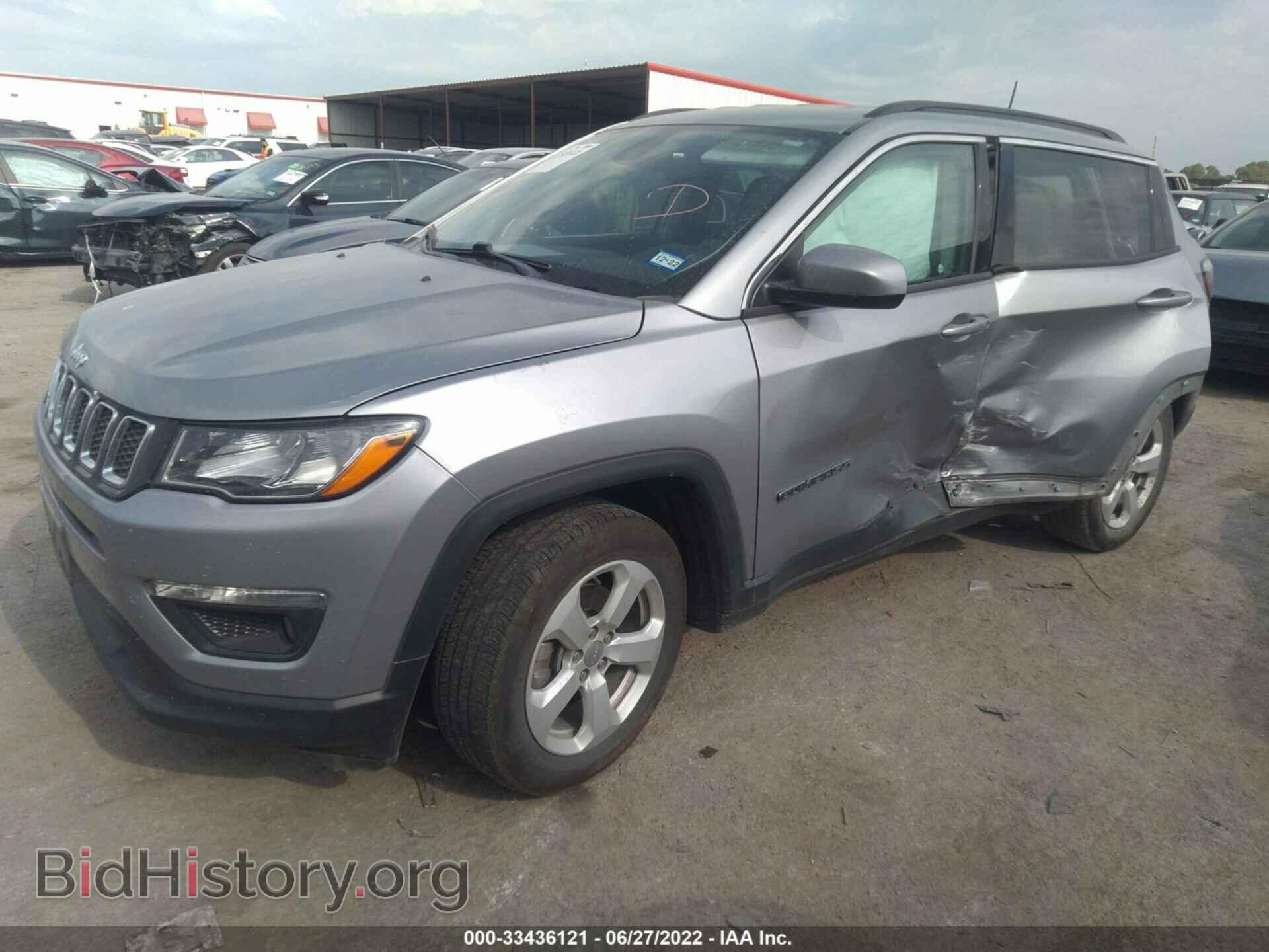 2018 JEEP COMPASS - VIN: 3C4NJCBB2JT461823 - Фото 2