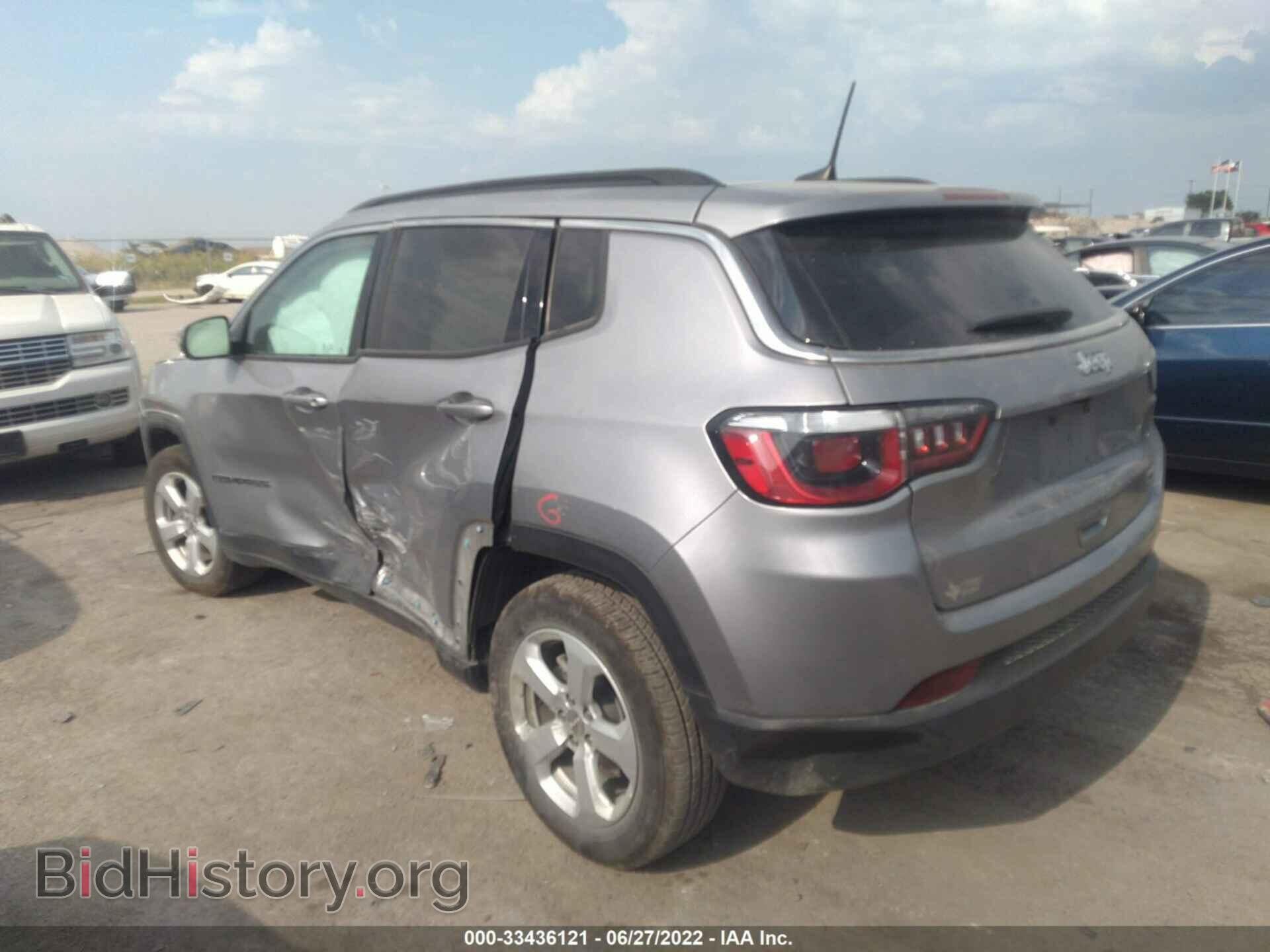 2018 JEEP COMPASS - VIN: 3C4NJCBB2JT461823 - Фото 3