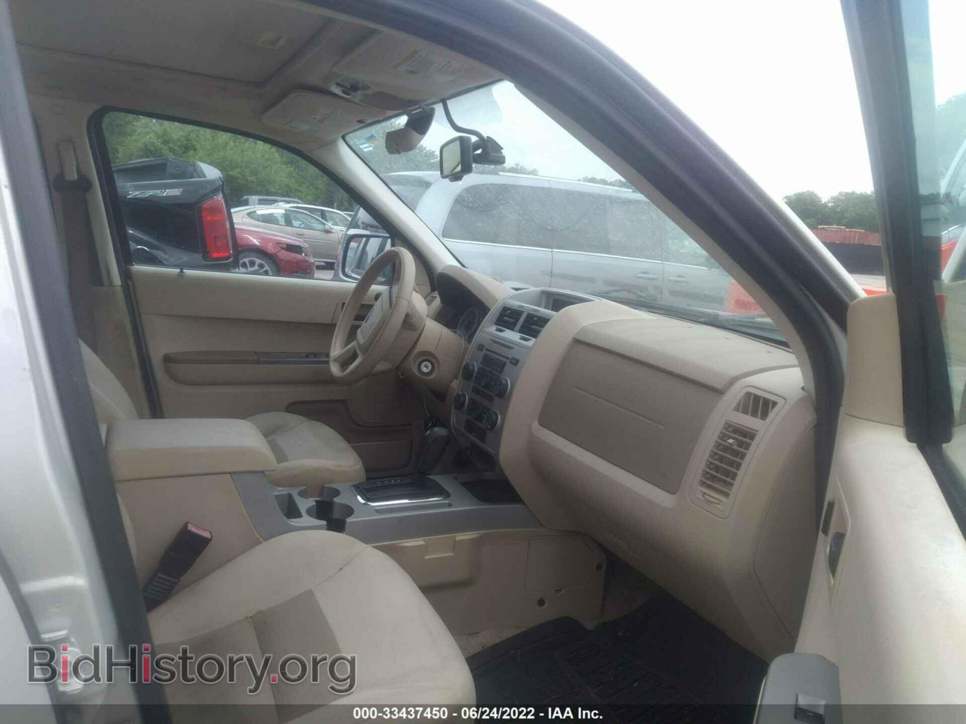 2008 FORD ESCAPE - VIN: 1FMCU93178KB01185 - Фото 5