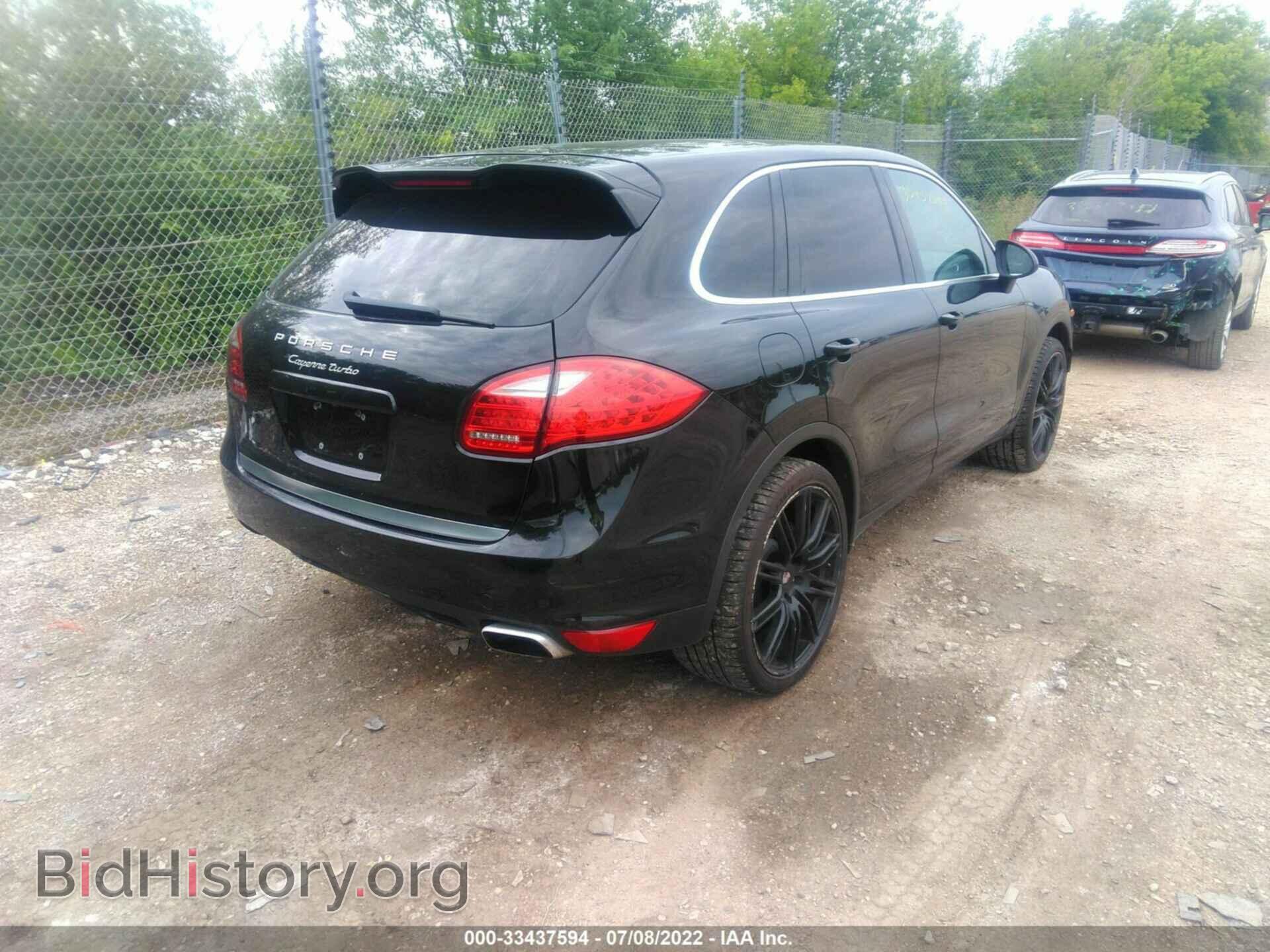 2011 PORSCHE CAYENNE - VIN: WP1AA2A25BLA00704 - Photo 4