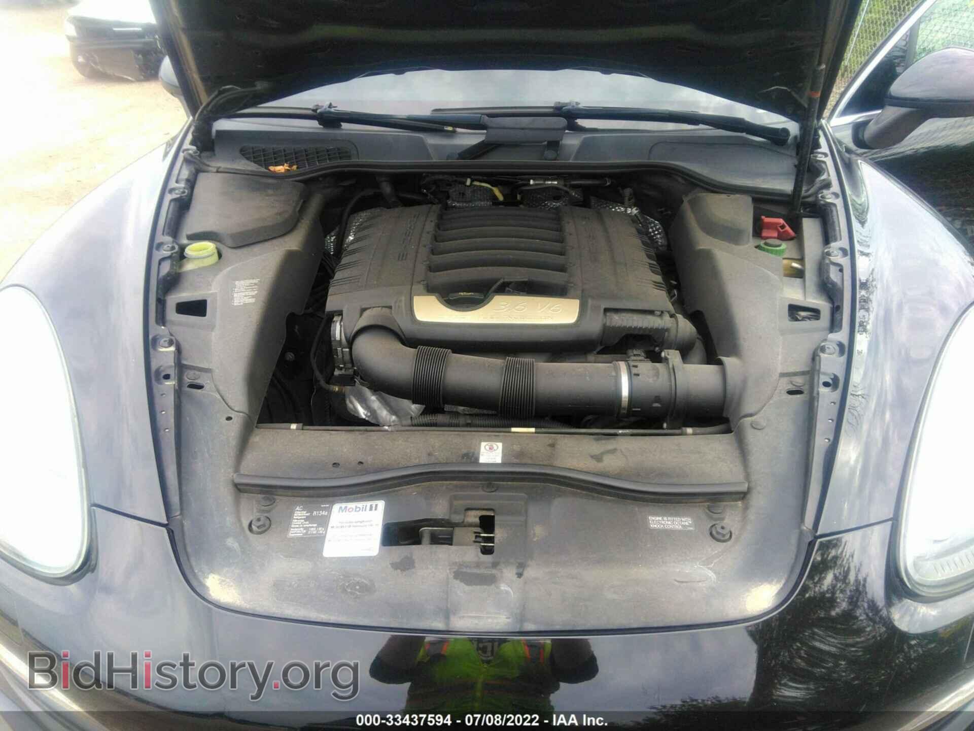 2011 PORSCHE CAYENNE - VIN: WP1AA2A25BLA00704 - Photo 10