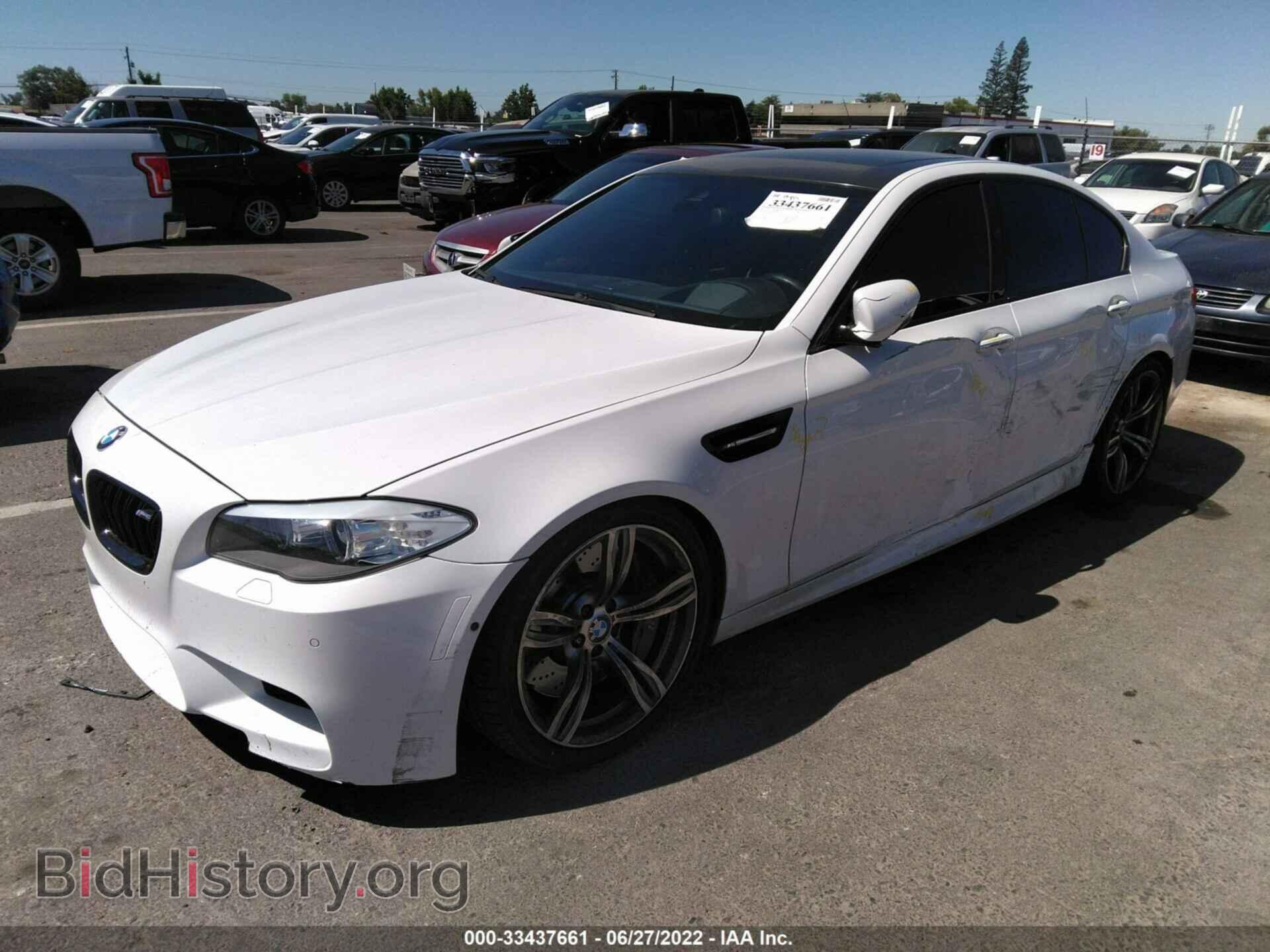 2013 BMW M5 - VIN: WBSFV9C58DD095440 - Фото 2