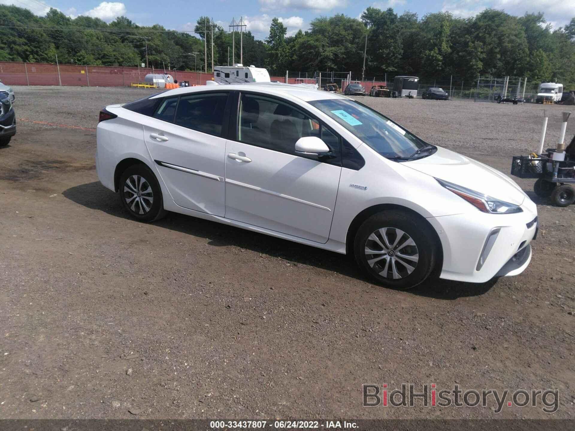 Фотография JTDL9RFUXL3015514 - TOYOTA PRIUS 2020