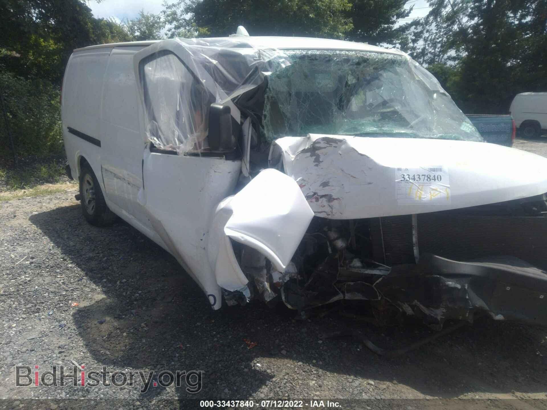 Photo 1GCSGAFX3E1170675 - CHEVROLET EXPRESS CARGO VAN 2014