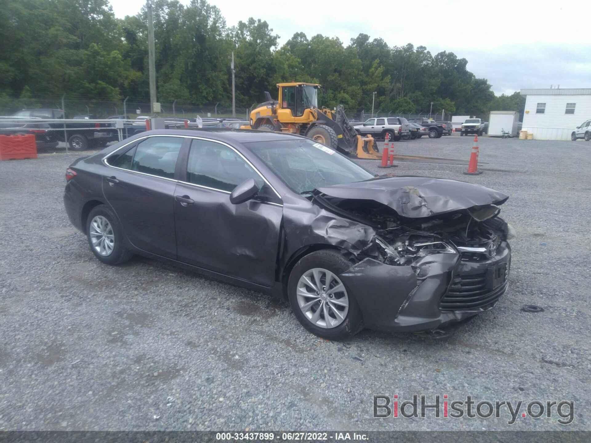Photo 4T4BF1FK4FR514409 - TOYOTA CAMRY 2015