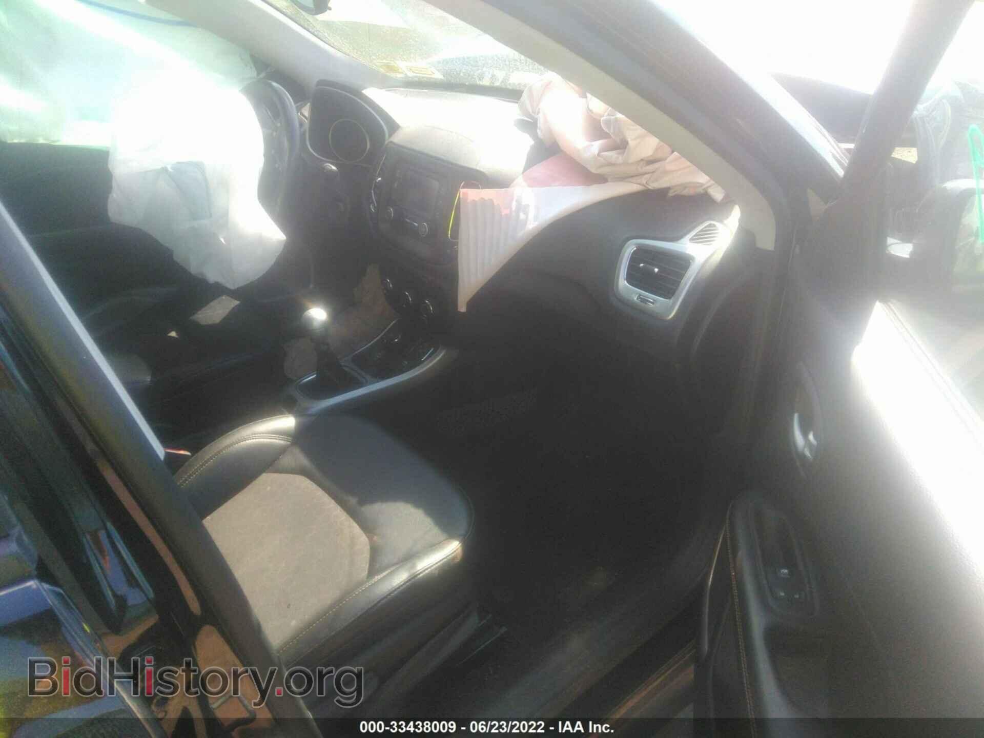 2017 JEEP COMPASS - VIN: 3C4NJDBB4HT642261 - Фото 5